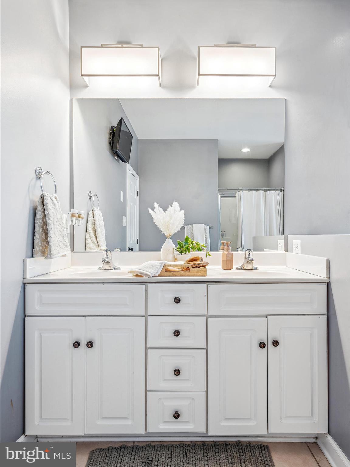 THE GALLERY - Residential