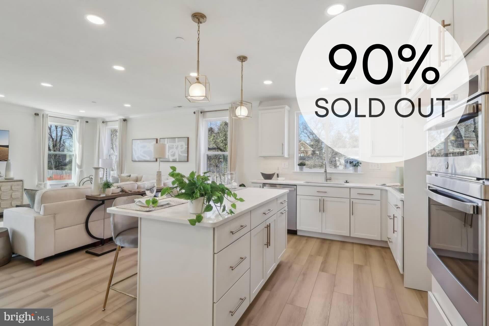 ARBOR PLACE - Residential