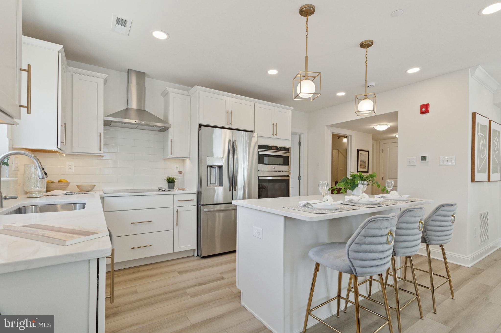 ARBOR PLACE - Residential