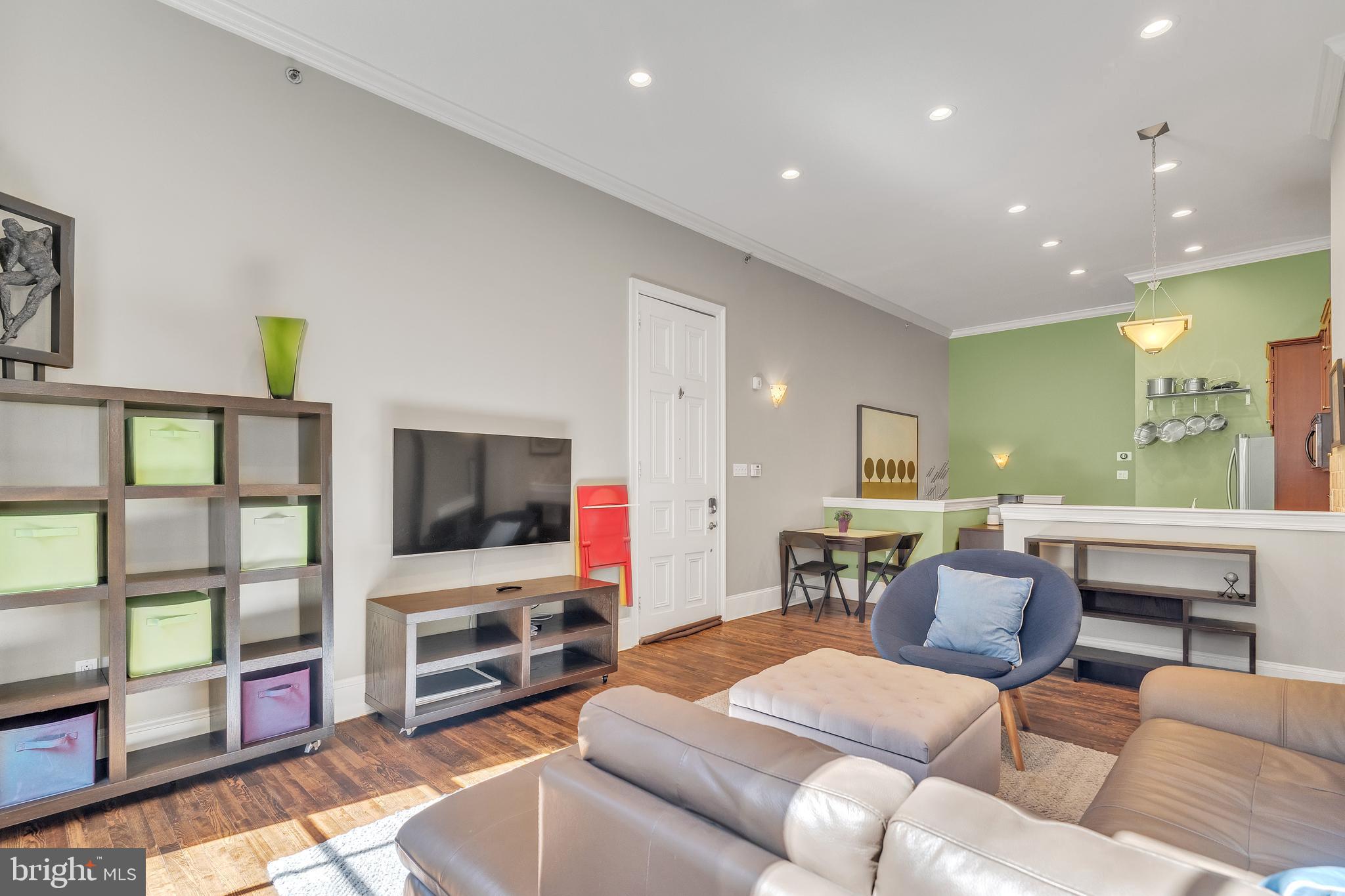 1917 SPRUCE STREET A