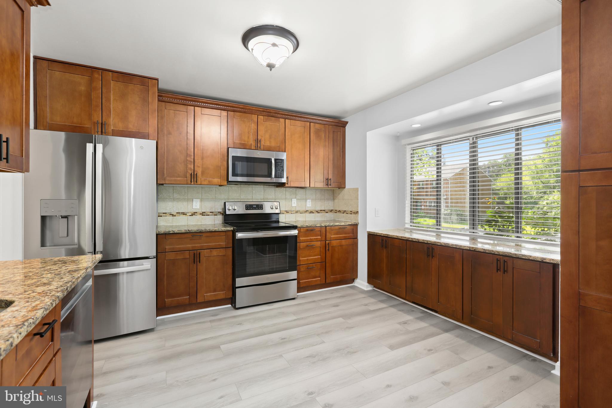 WALNUT RIDGE - Residential