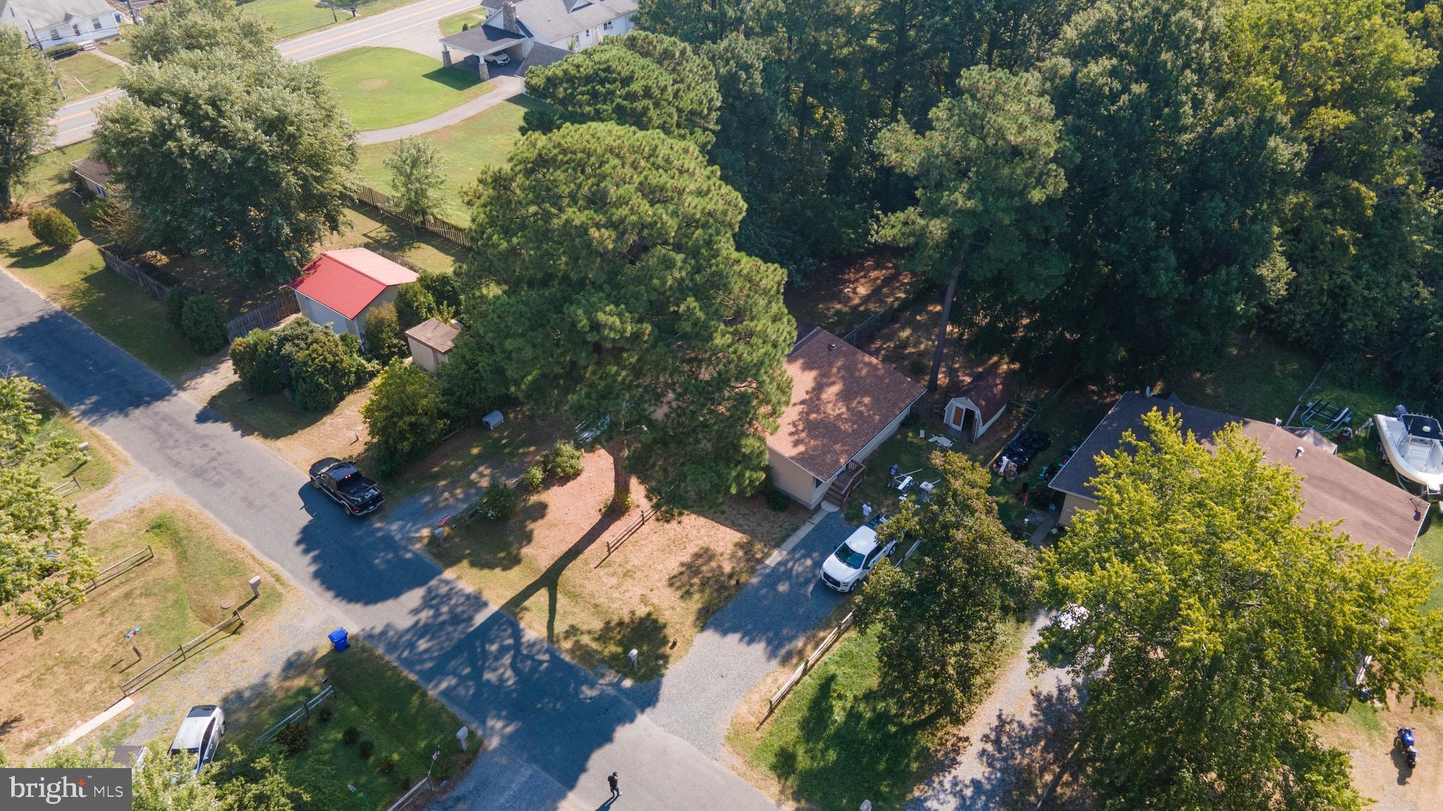 PINEWOOD LANDING - Residential