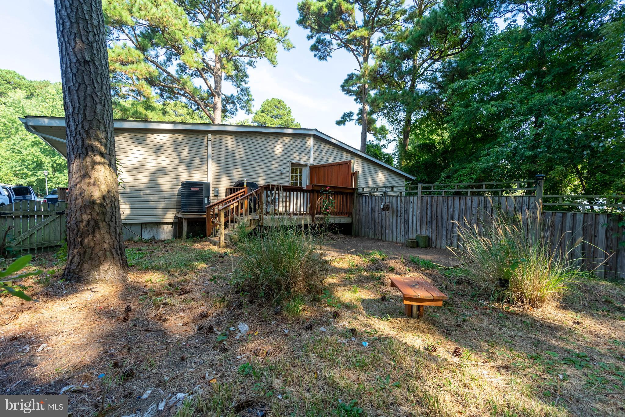 PINEWOOD LANDING - Residential