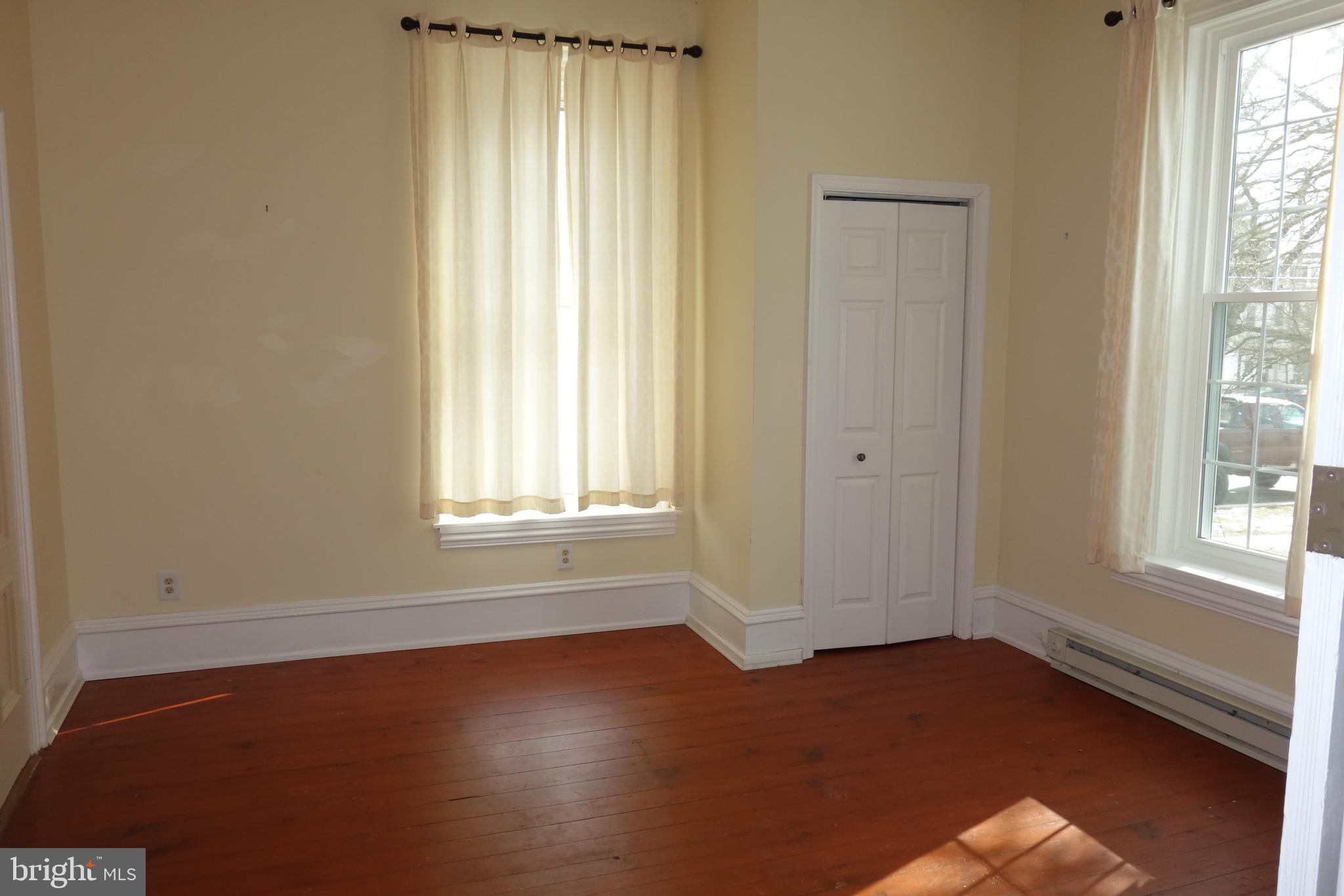 OXFORD - Residential Lease