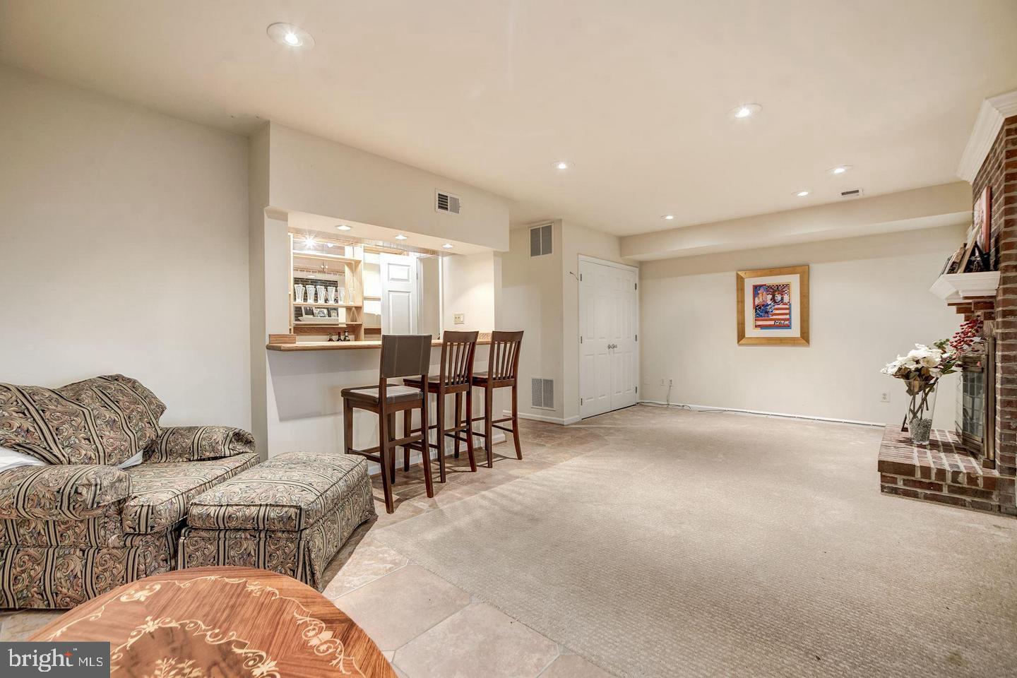 WYANT PROPERTY - Residential Lease