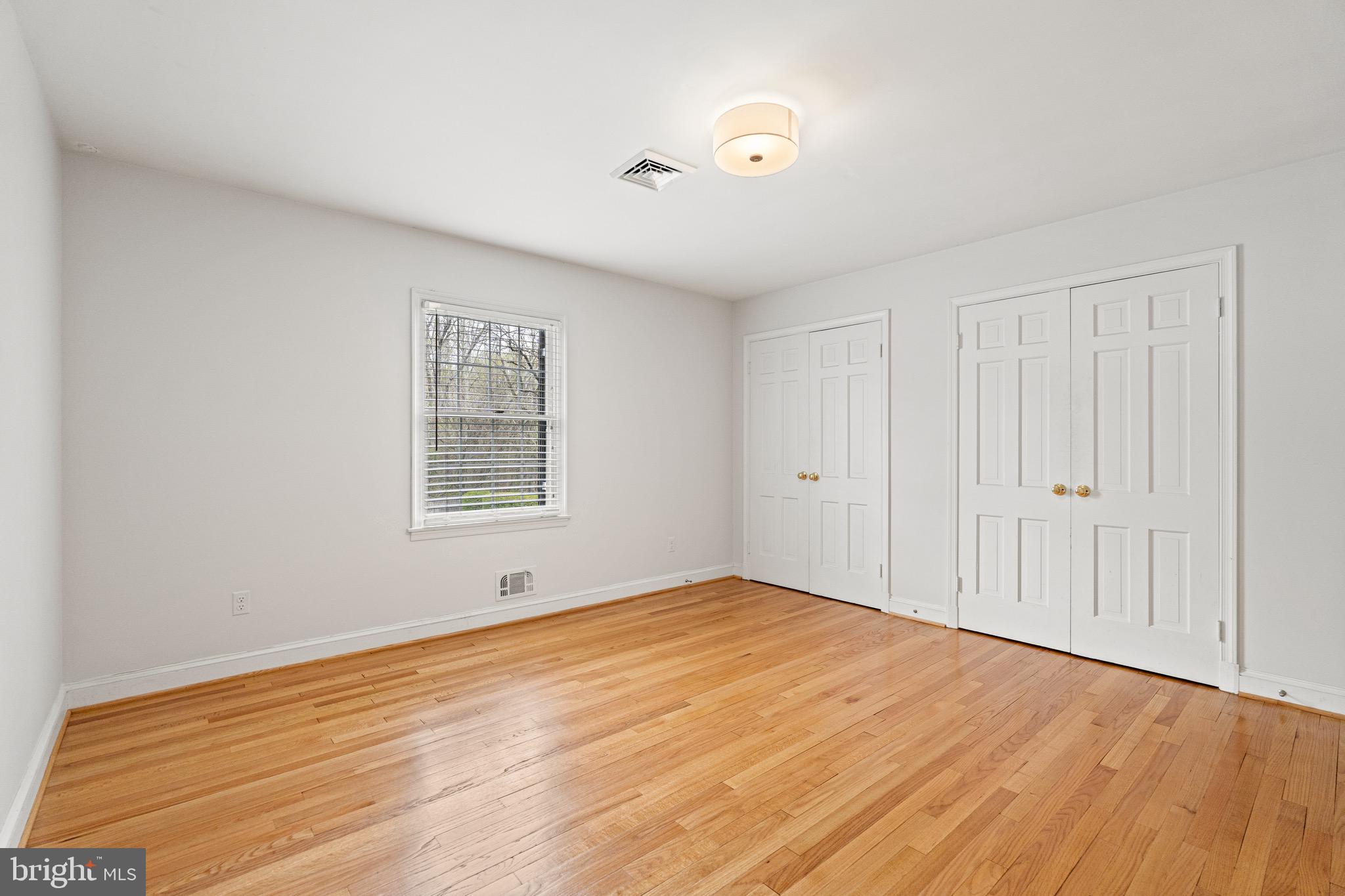 RUXTON - Residential