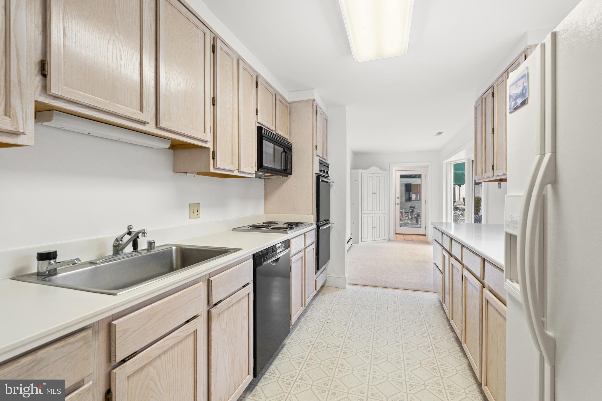 RUXTON - Residential