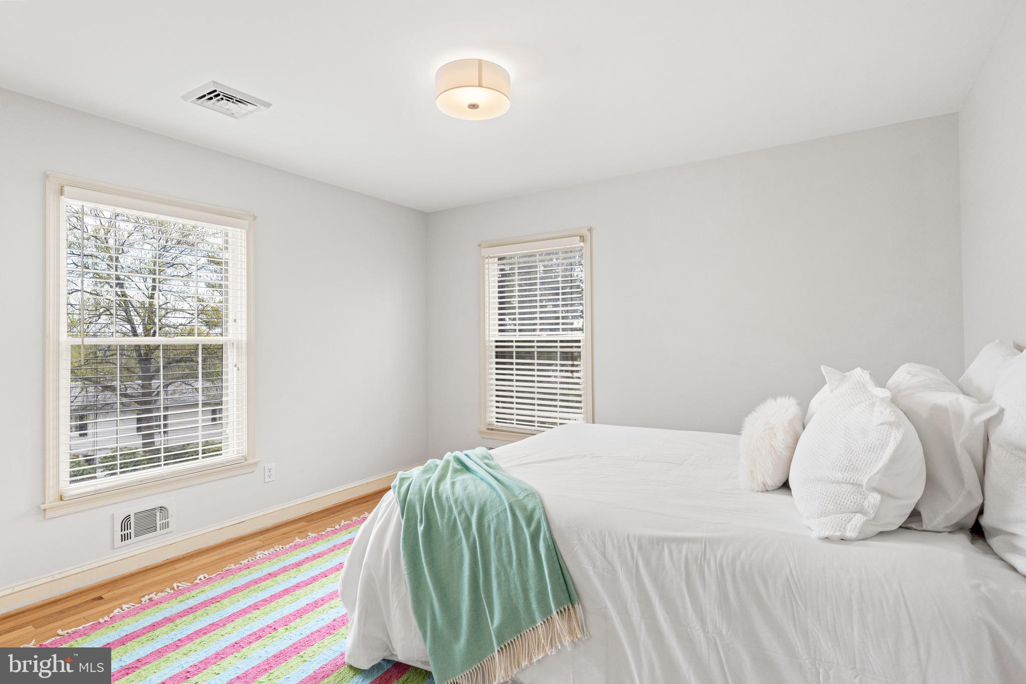 RUXTON - Residential