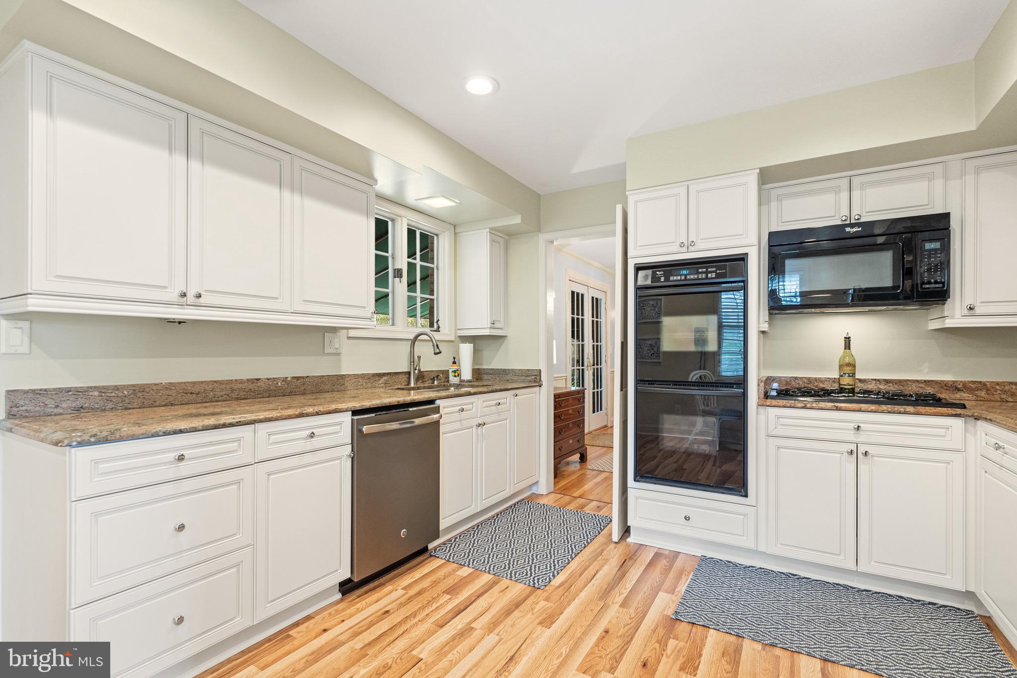 RUXTON - Residential