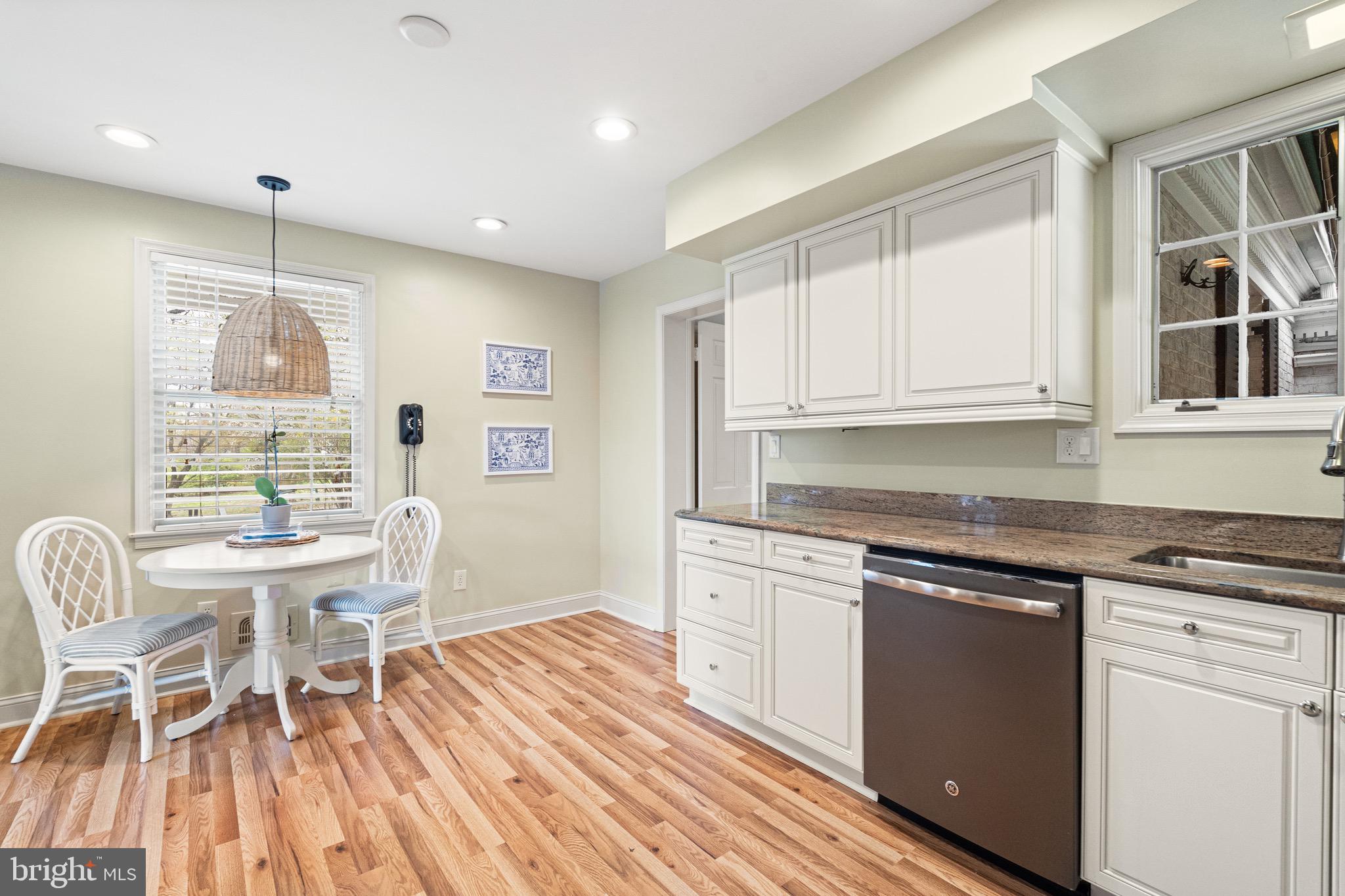 RUXTON - Residential