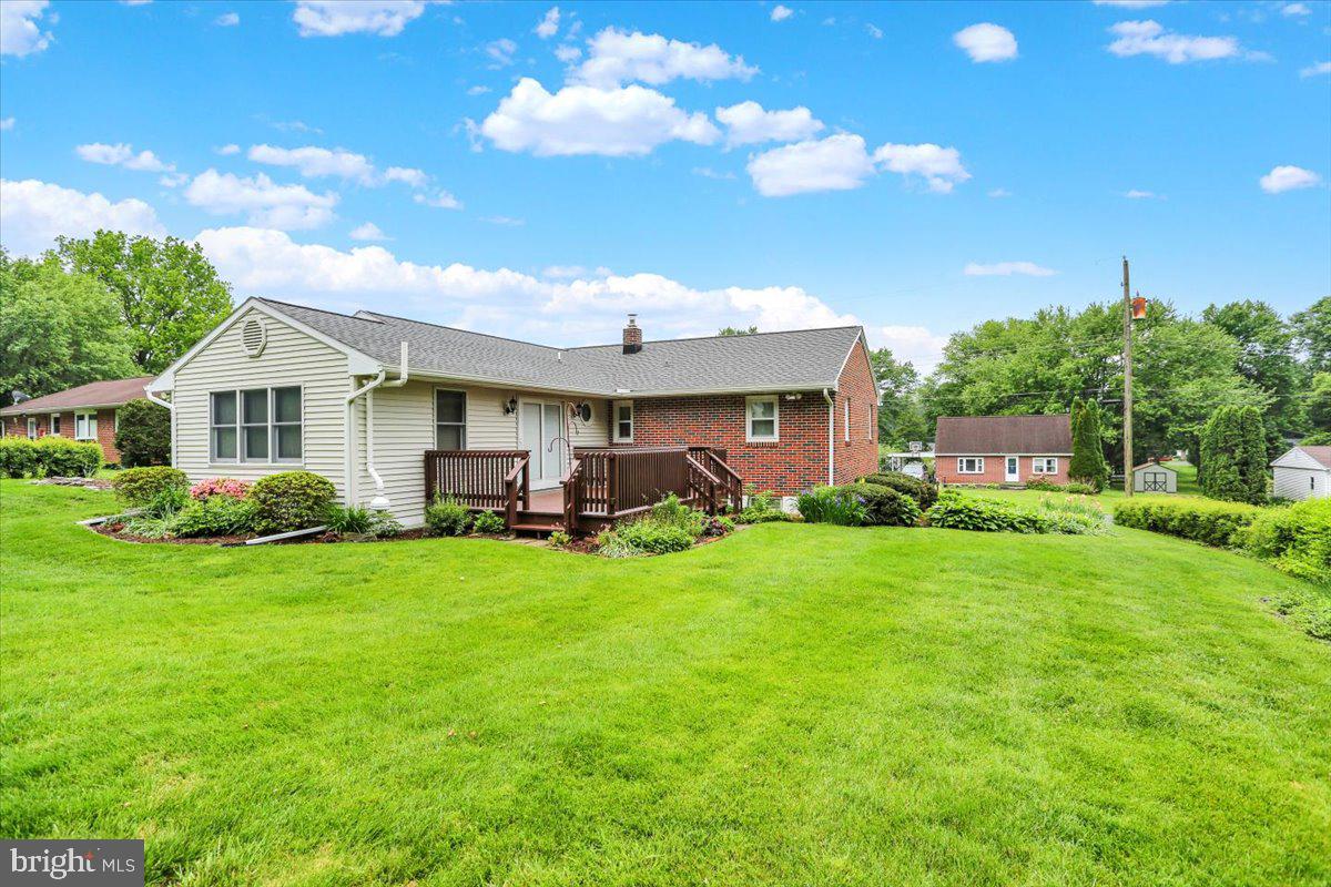 41 JAYANN DRIVE