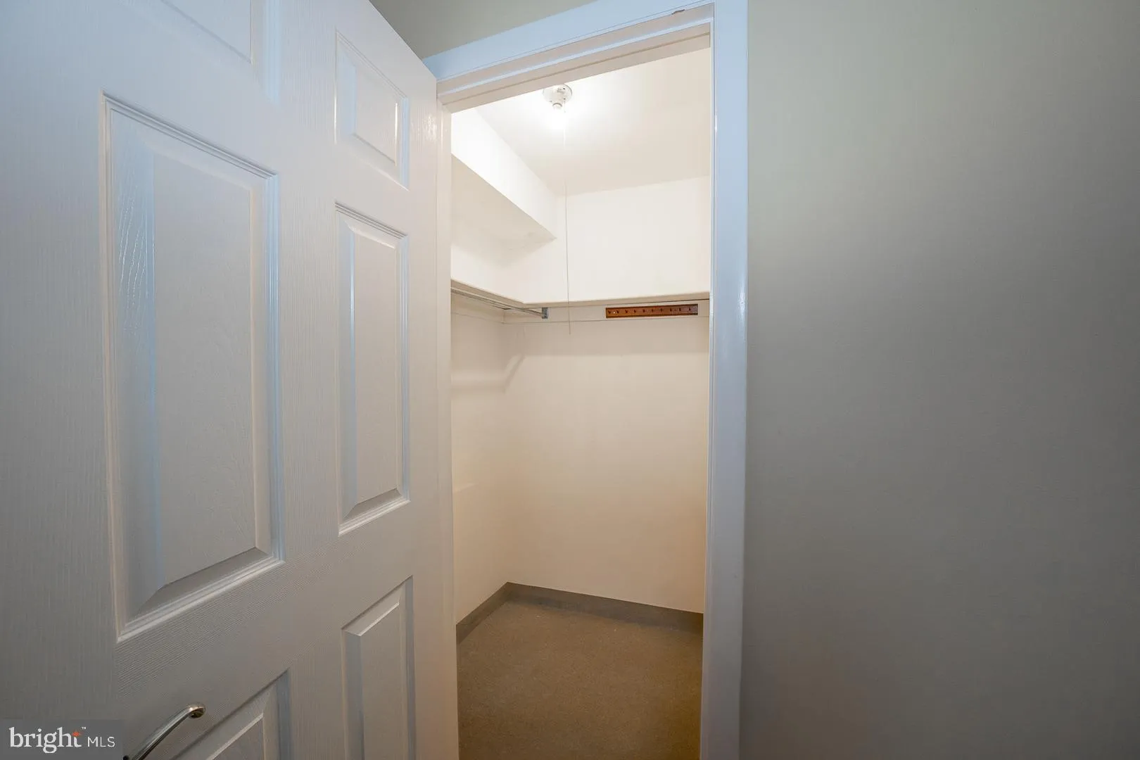 Wayne, Pennsylvania 19087, United States, 2 Bedrooms Bedrooms, ,2 BathroomsBathrooms,Residential,Active,81526