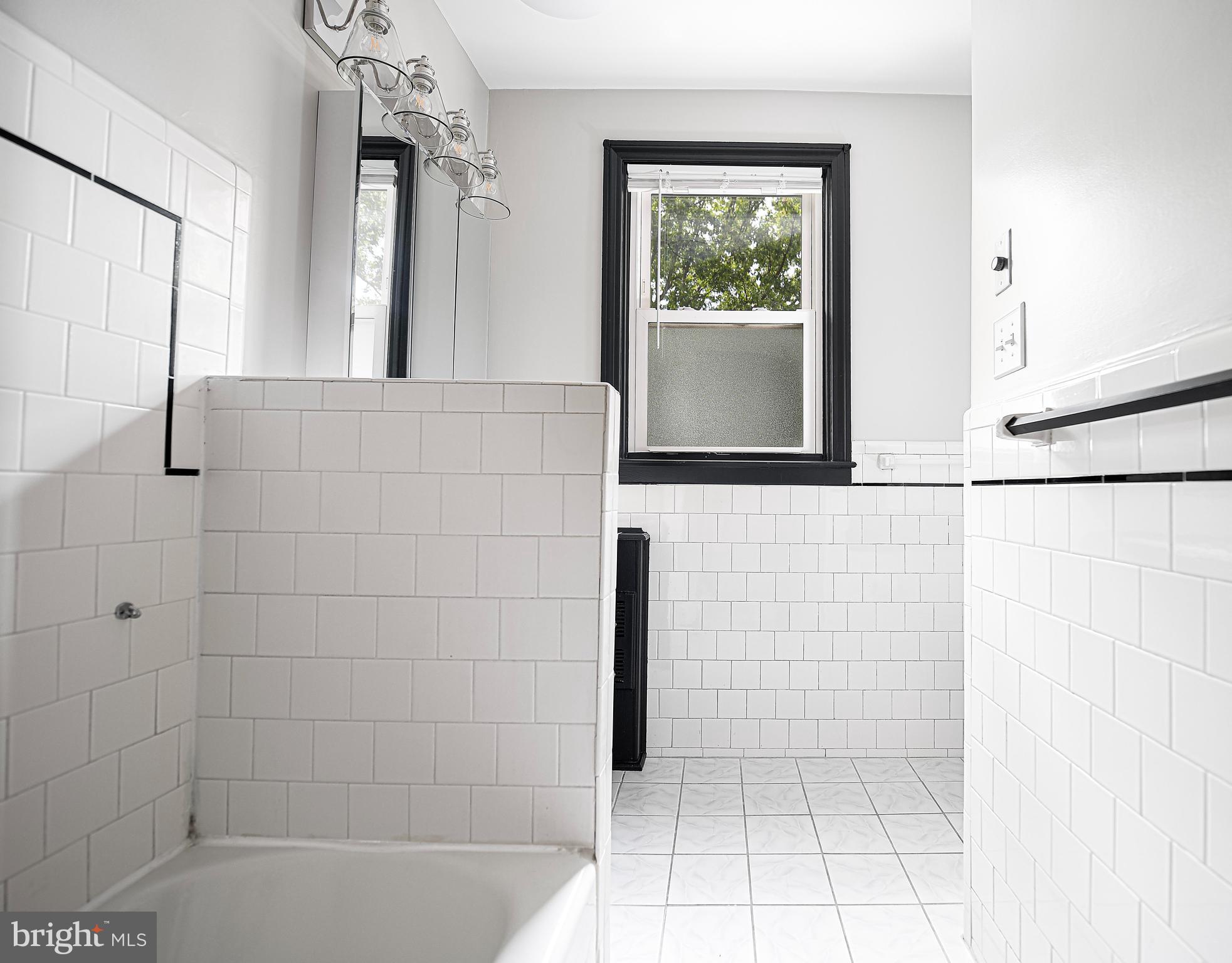 OVERLEA MANOR - Residential