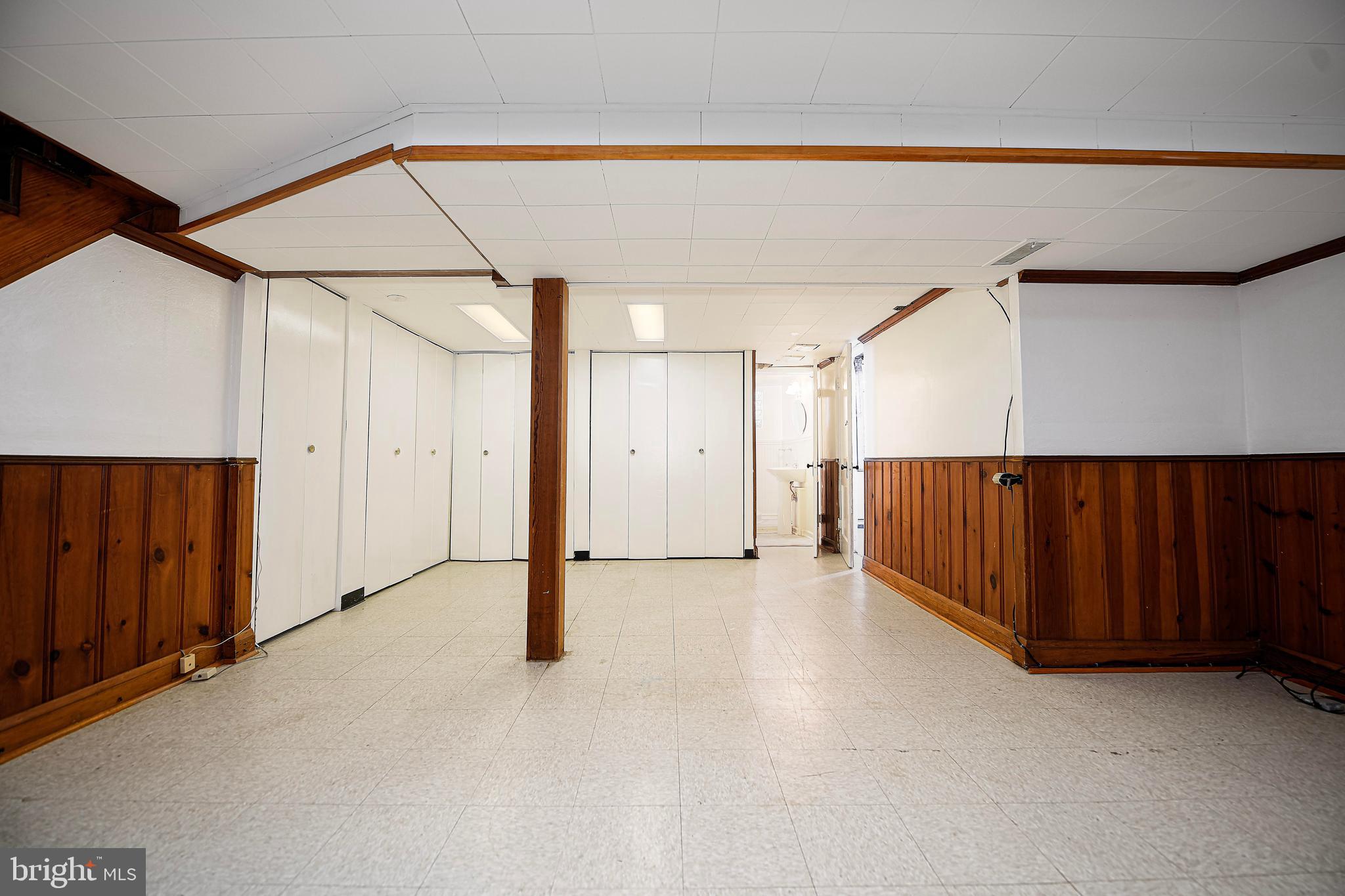 OVERLEA MANOR - Residential