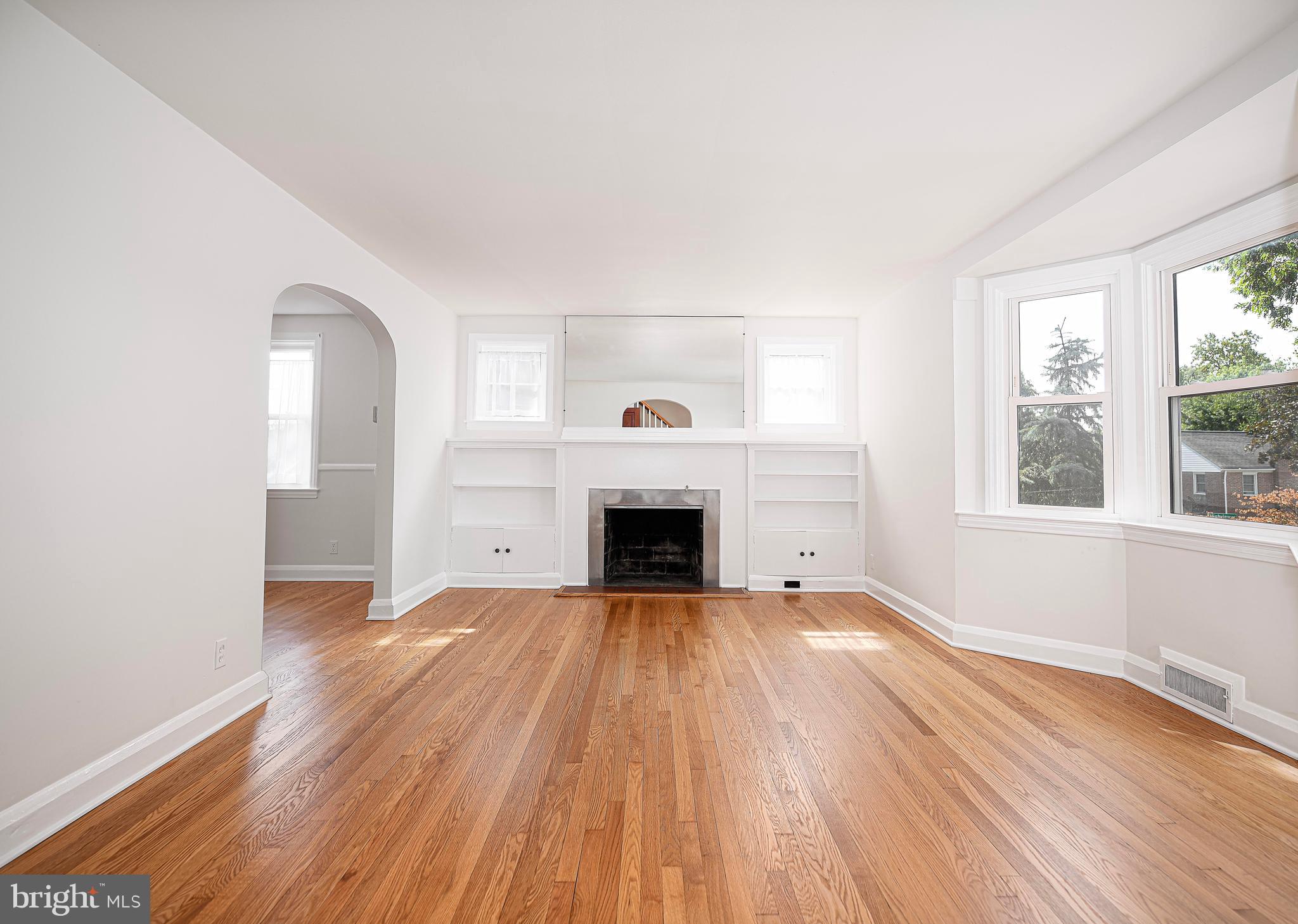 OVERLEA MANOR - Residential