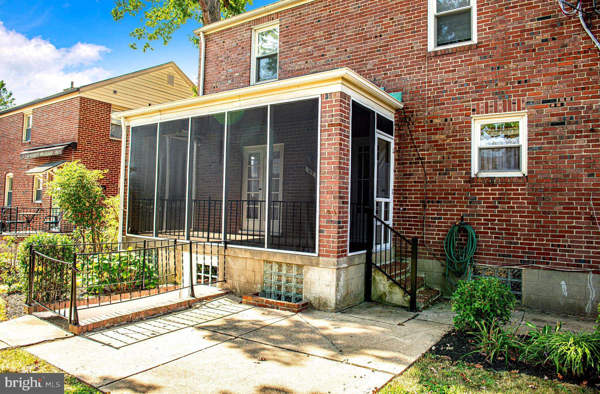 OVERLEA MANOR - Residential