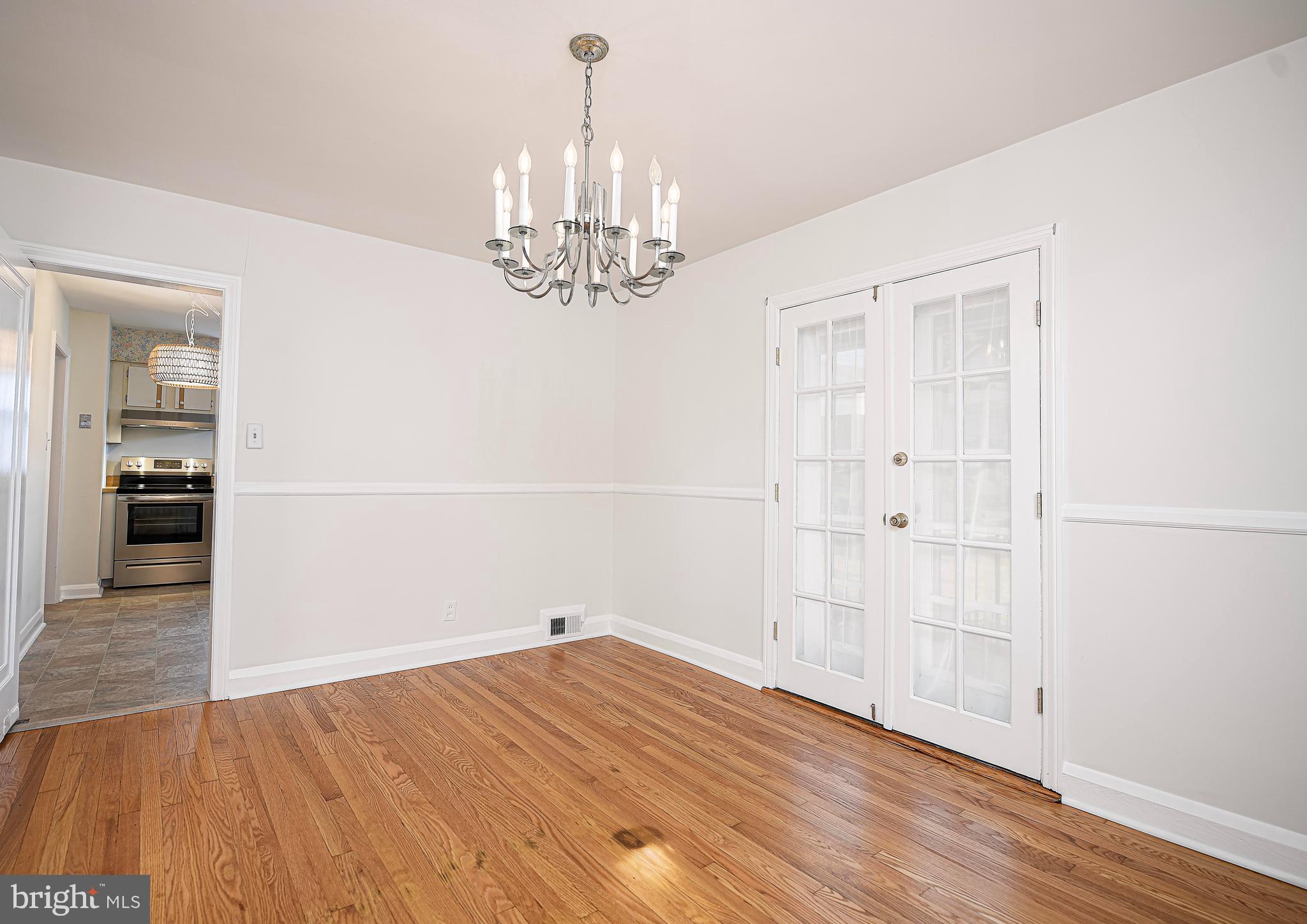 OVERLEA MANOR - Residential