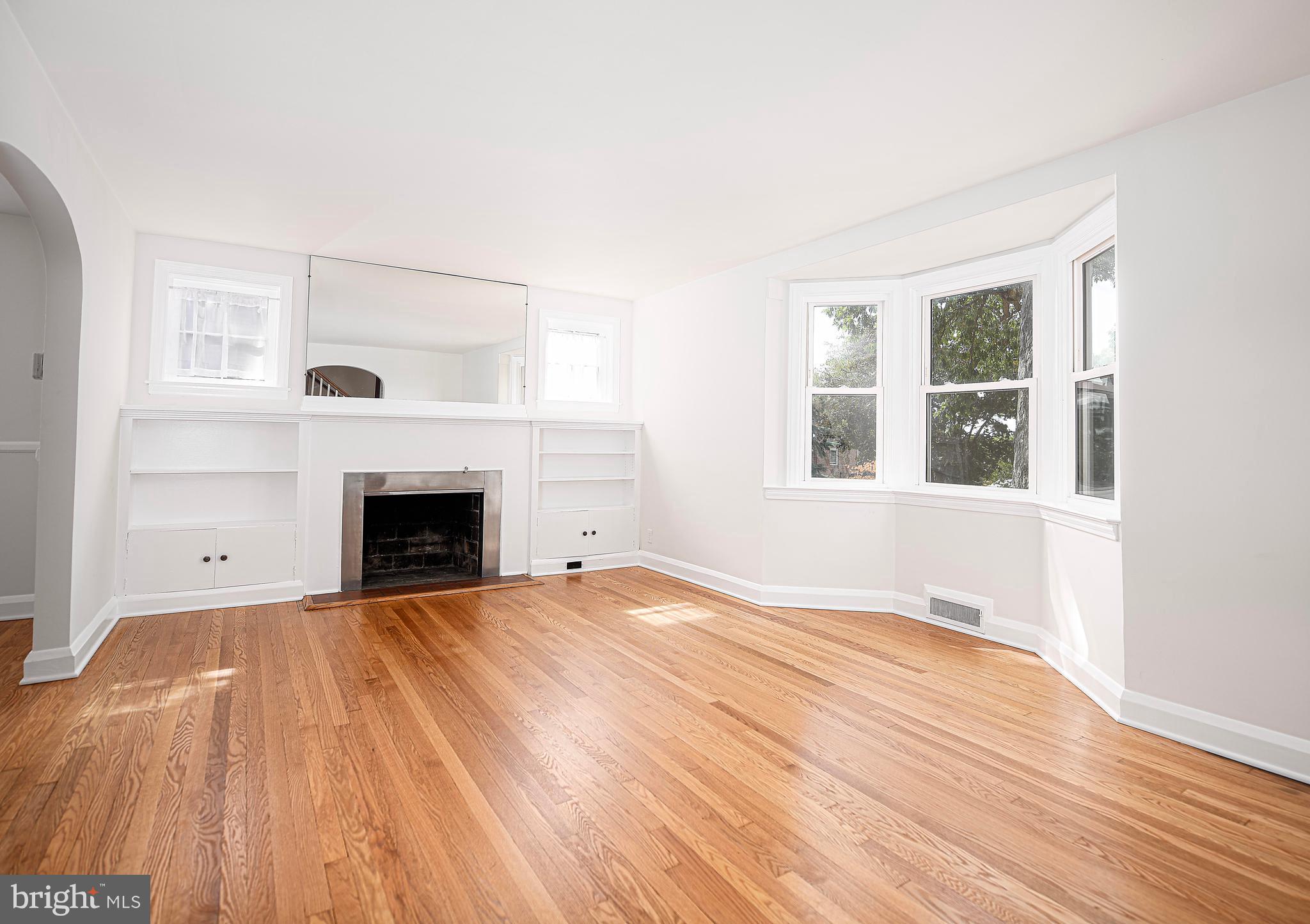 OVERLEA MANOR - Residential