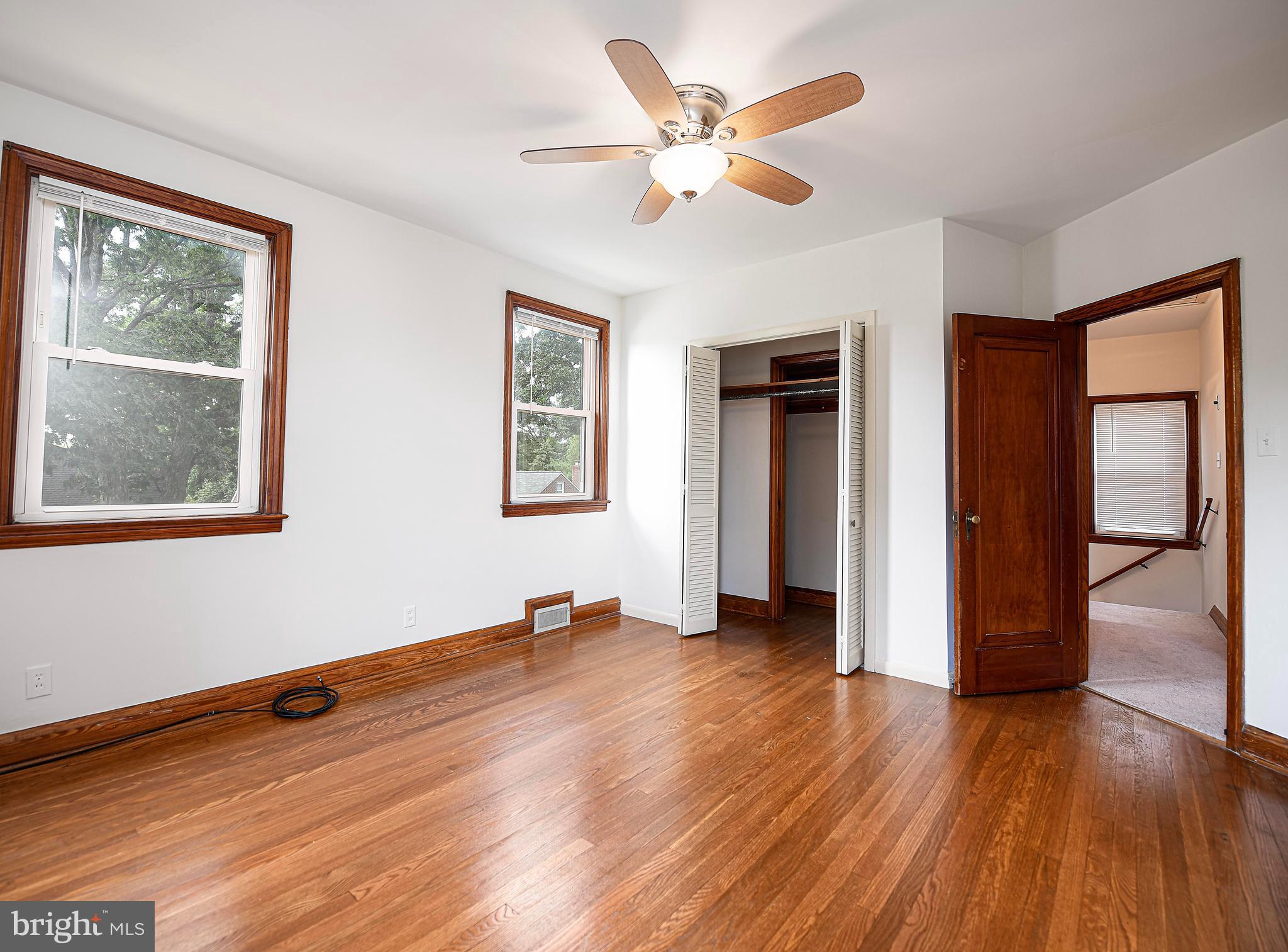 OVERLEA MANOR - Residential