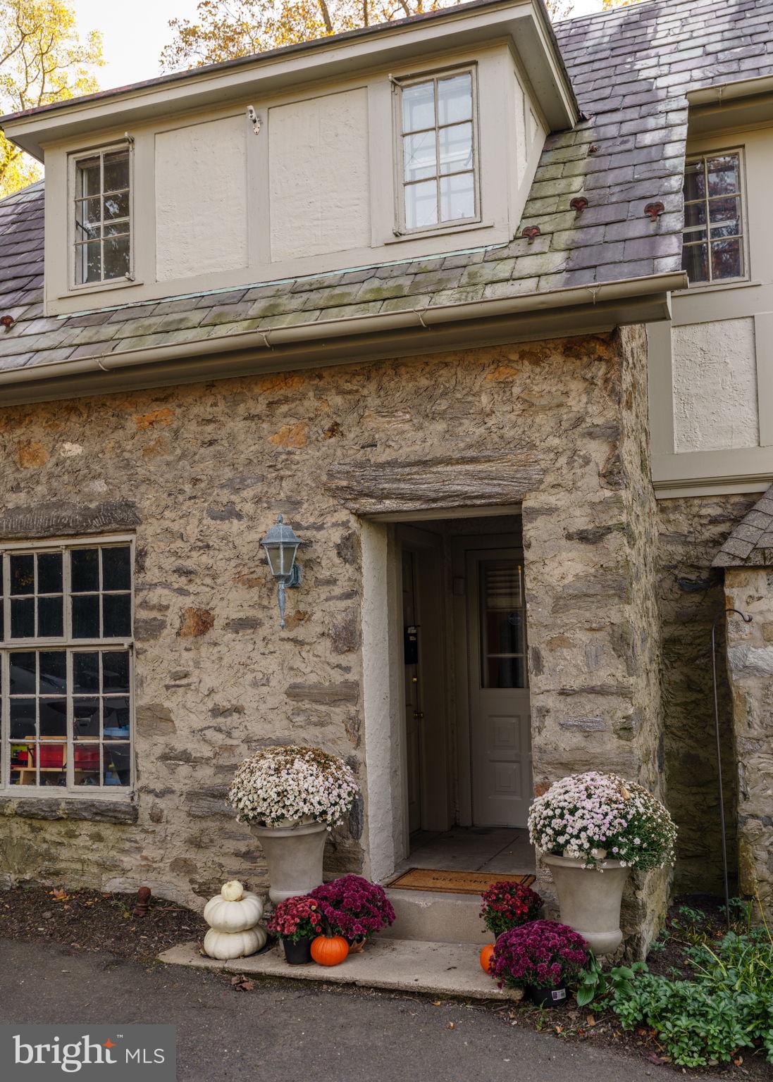 JENKINTOWN MANOR - Residential