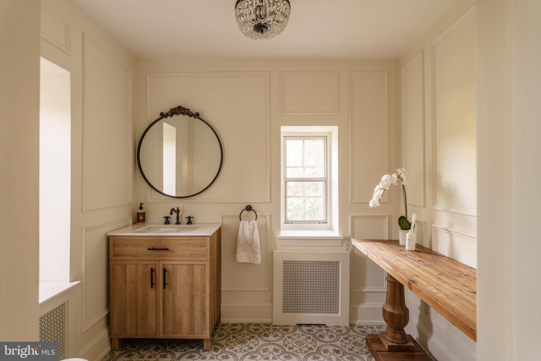 JENKINTOWN MANOR - Residential