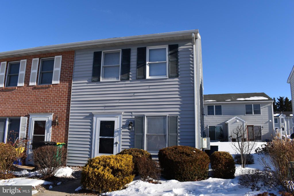 Photo of 970 Byers Avenue, CHAMBERSBURG, PA 17201 (MLS # PAFL2032588)