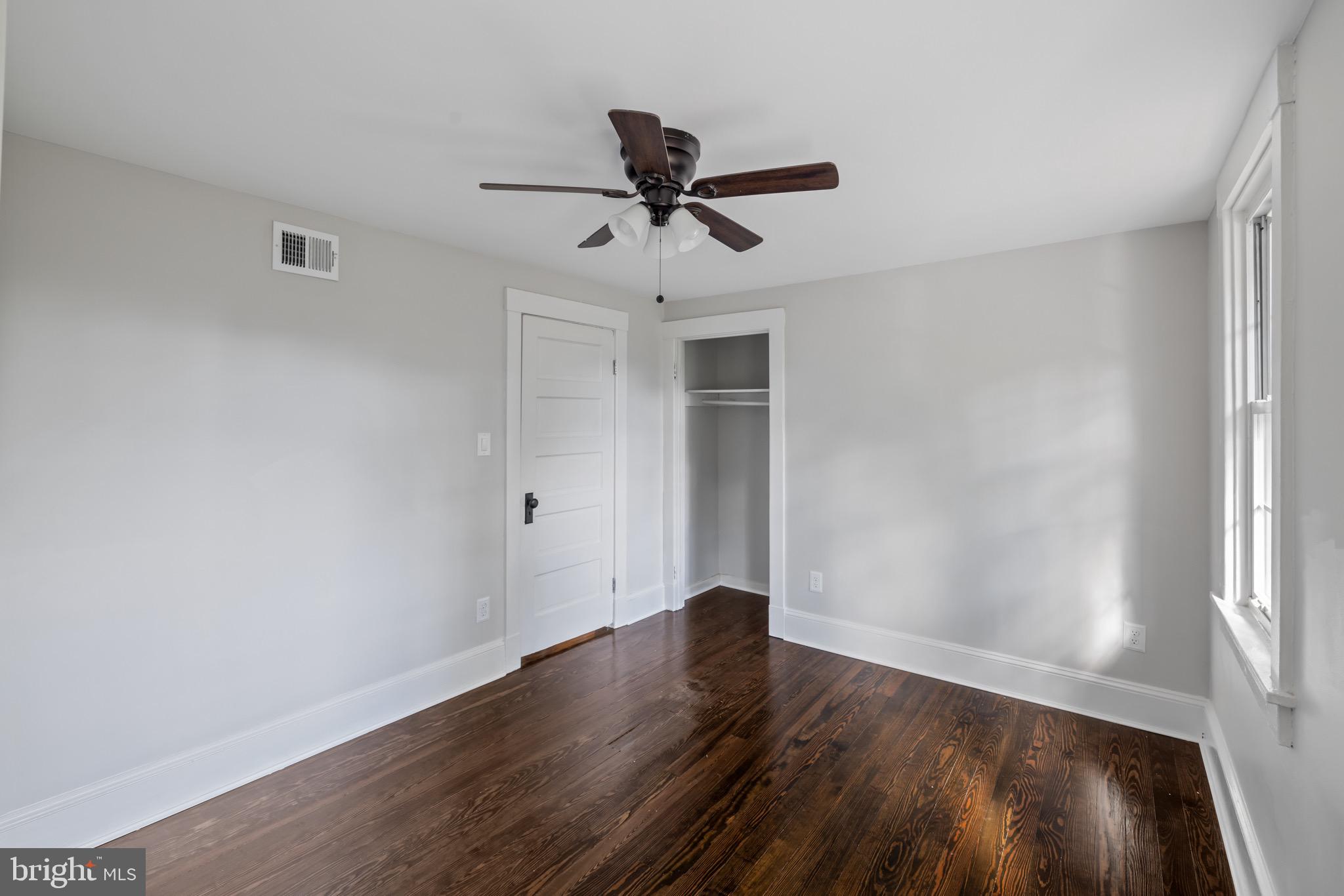 MILL CREEK SOUTH - Residential