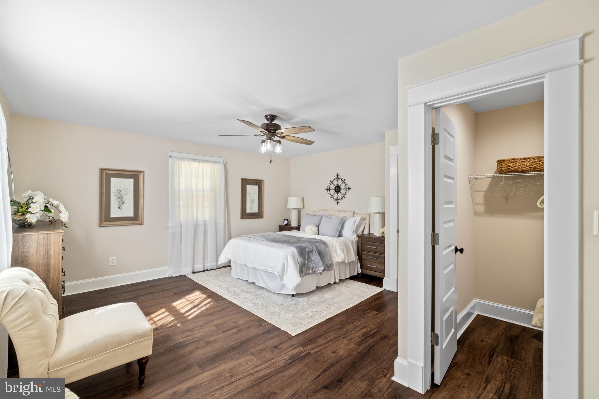 MILL CREEK SOUTH - Residential