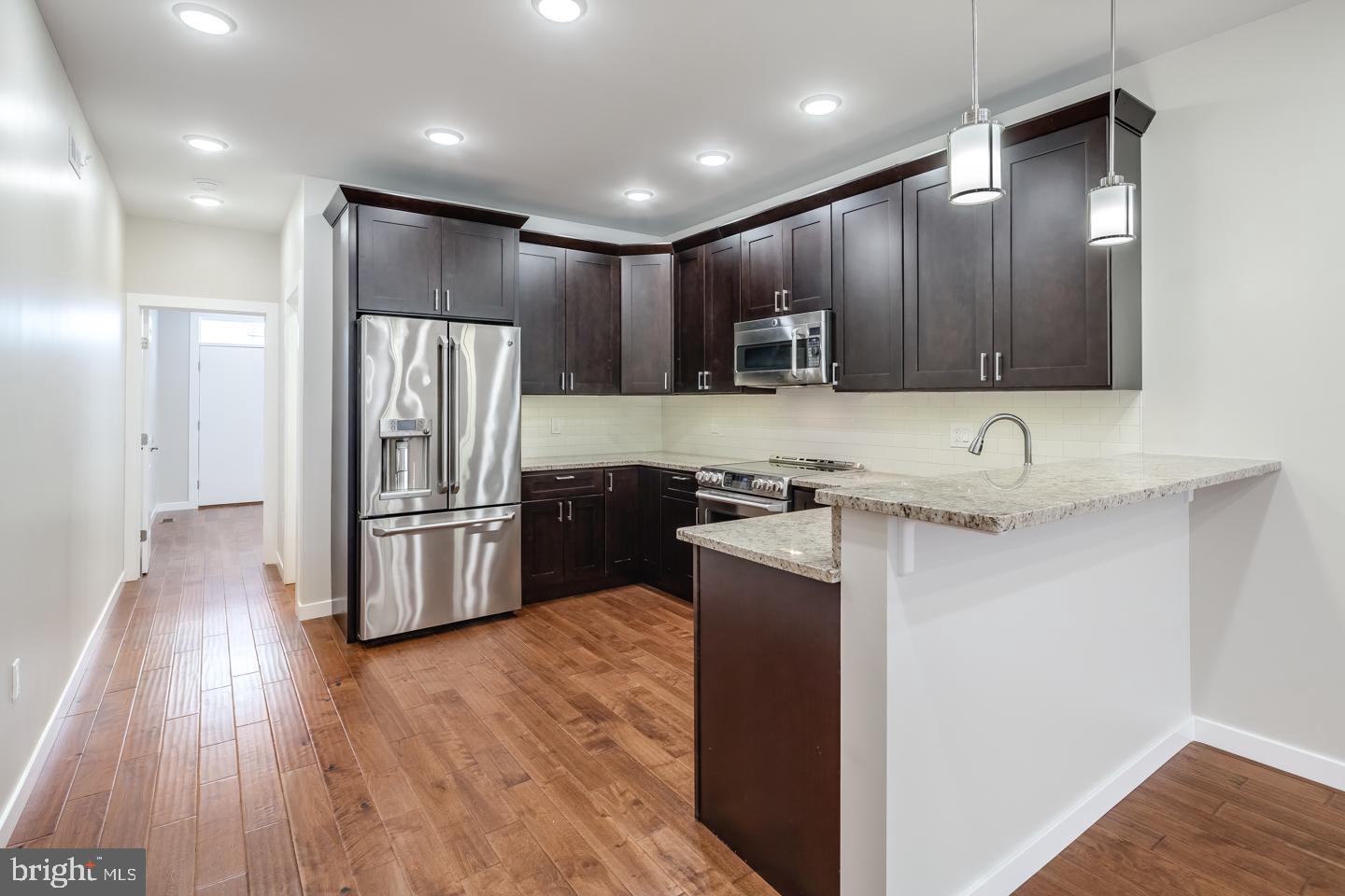 Available 5/25/23*
Don’t miss the opportunity to live in this 2 bedroom, 2 bathroom apartment! Located on the lower level of a new duplex, this unit features hardwood floors throughout, central air, ceiling fans, a washer/dryer, lots of windows that provide natural light and tons of closet space! The kitchen is updated with modern finishes including stainless steel appliances, granite counter tops with a breakfast bar and designer lighting. This connects to a large living room and a rear full bath and bedroom with private patio access! The lower level also includes a bedroom with a large closet, plus an additional full bathroom with stone tile and an area for storing toiletries. Beyond the beautiful property itself, enjoy being in a great location that is just steps away from Columbus Square Park and charming local restaurants like ReAnimator Coffee, Burrata and more. You also are just a block away from Broad Street that can take you right into Center City in no time!
*Sorry, no pets
*Tenant responsible for alarm service - $30/month
