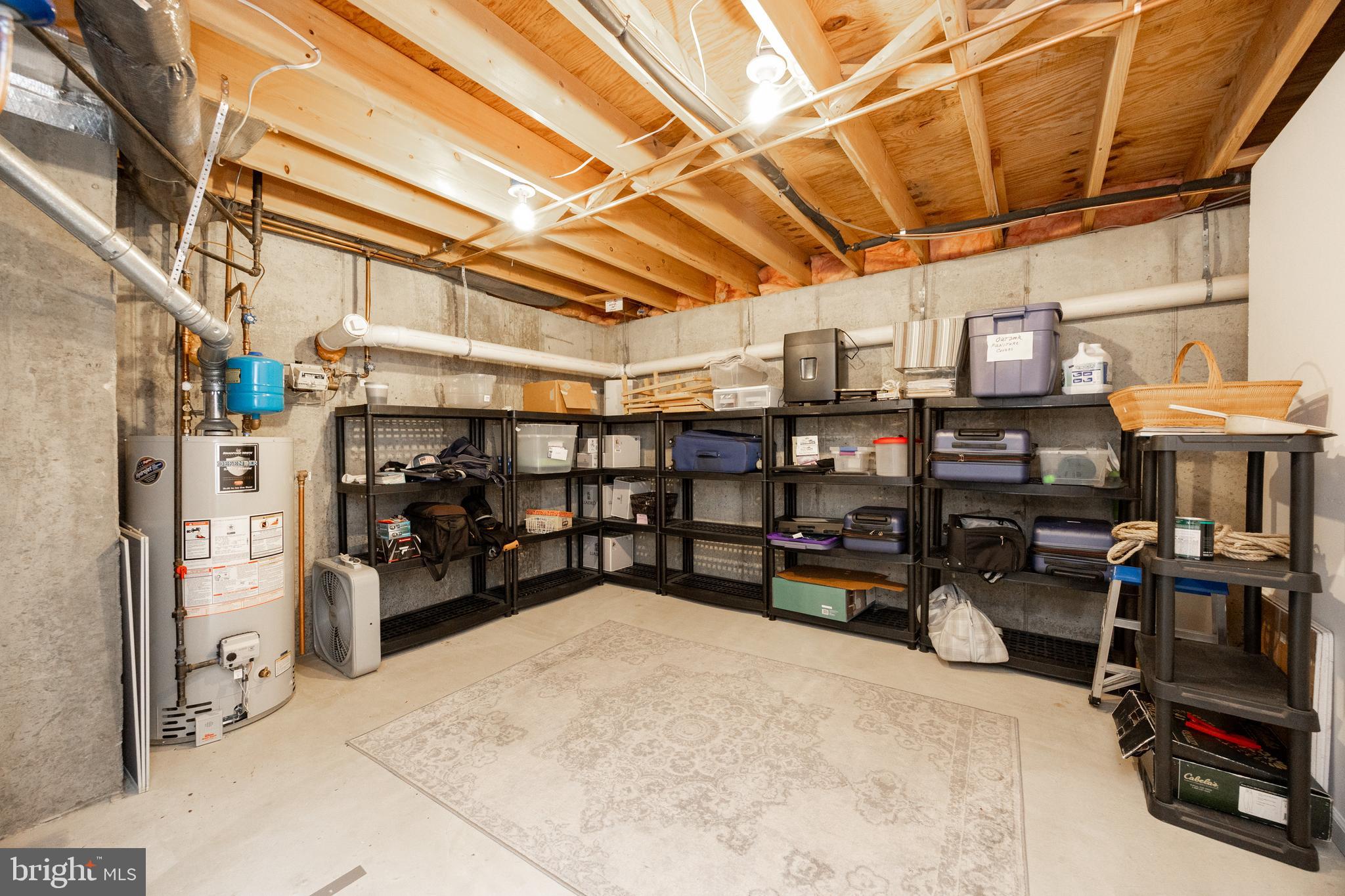 FOX HILL FARM - Residential