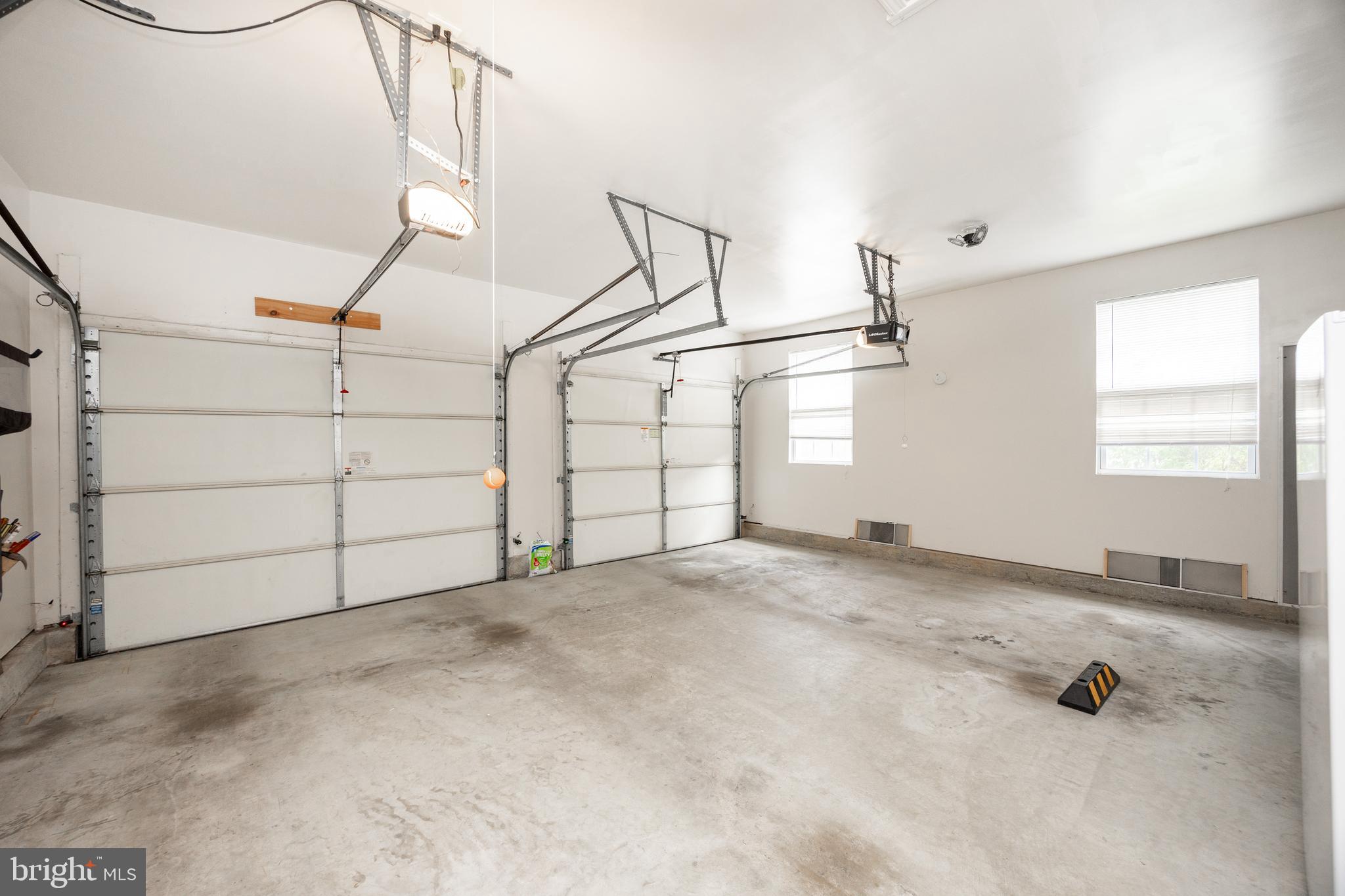 FOX HILL FARM - Residential