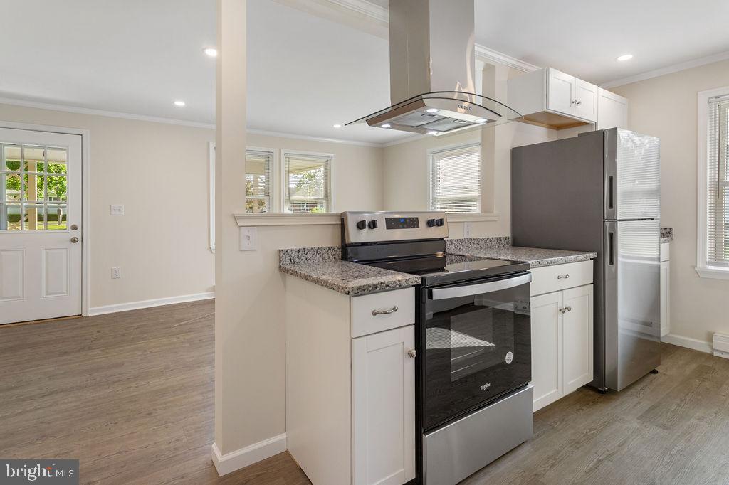 NONE, RURAL - Residential