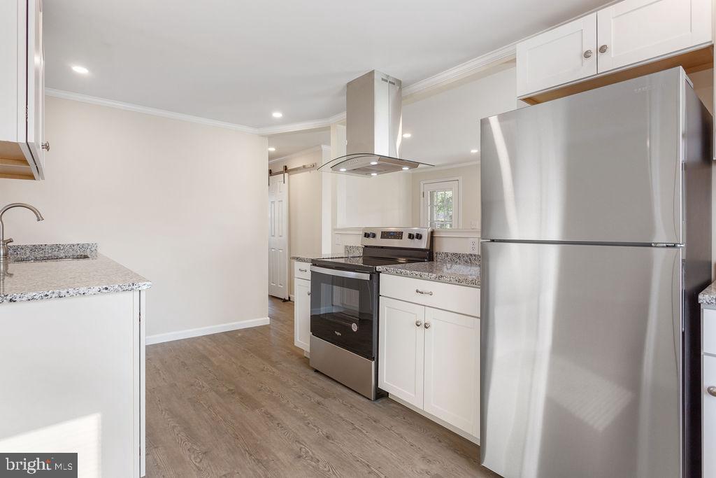 NONE, RURAL - Residential