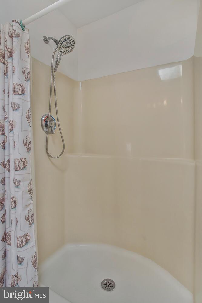 HOOPERS NECK - Residential