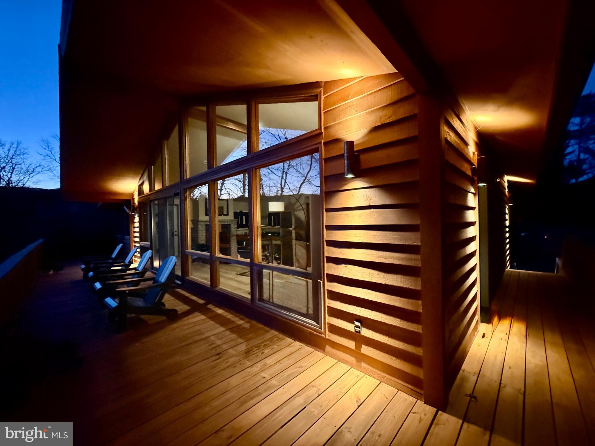 THE WOODS - Residential