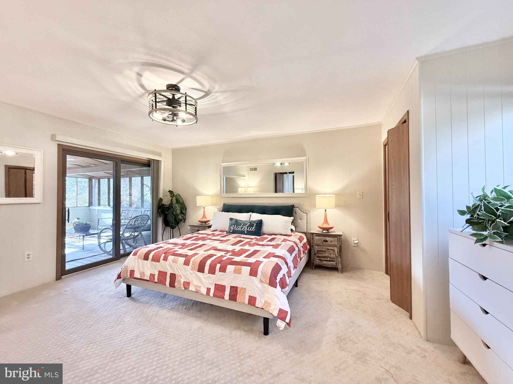 THE WOODS - Residential