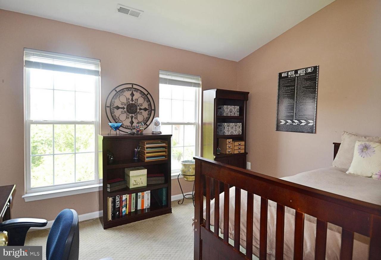 POTOMAC HUNT - Residential Lease