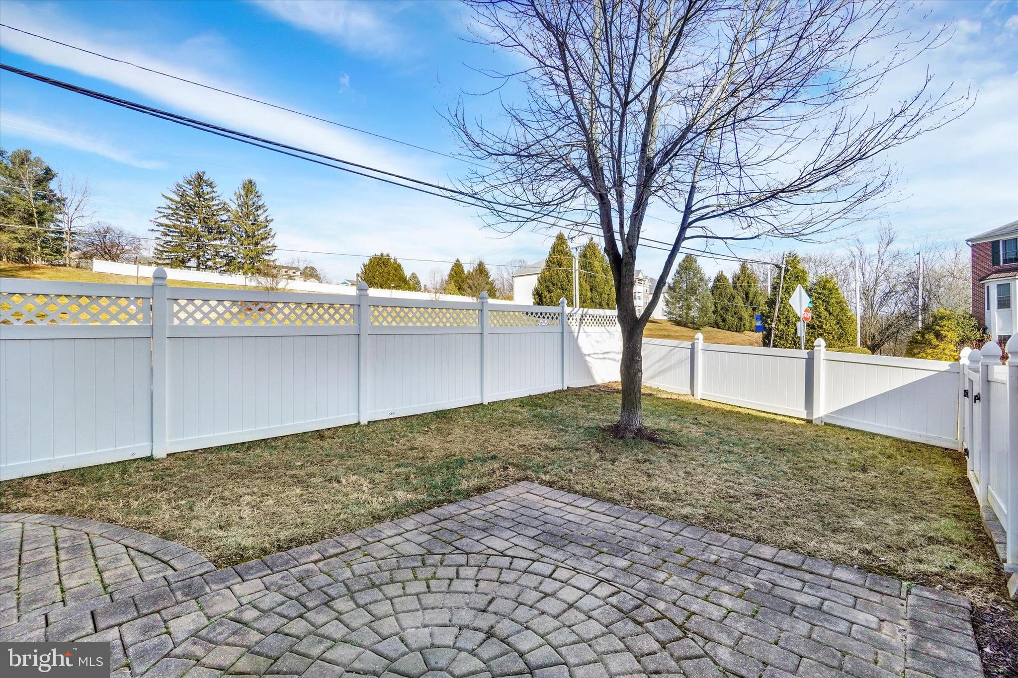 TRAIL VIEW - Residential