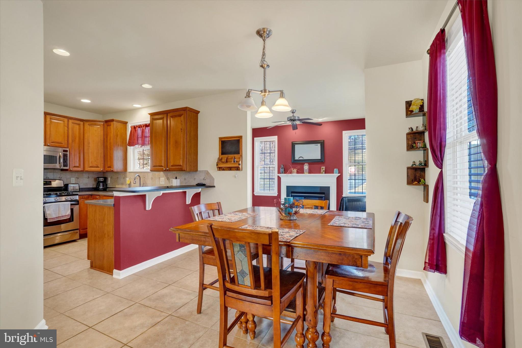 TRAIL VIEW - Residential