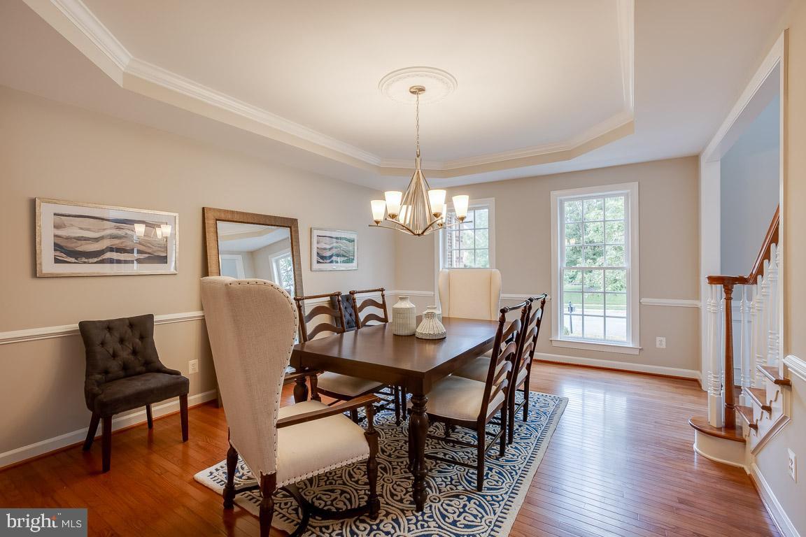 LANSDOWNE ON THE POTOMAC - Residential