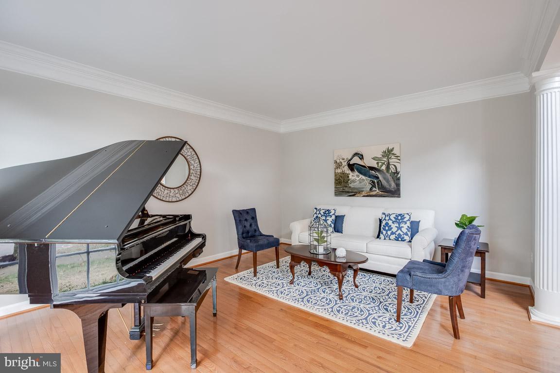 LANSDOWNE ON THE POTOMAC - Residential