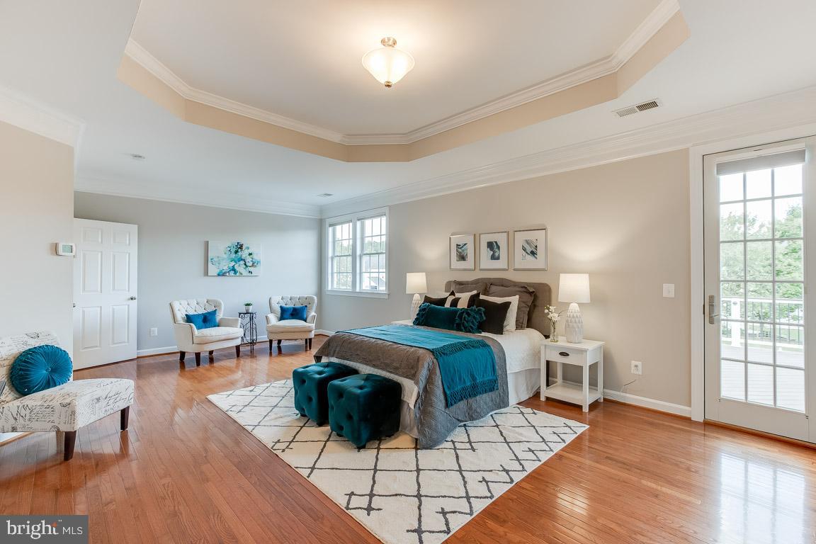 LANSDOWNE ON THE POTOMAC - Residential