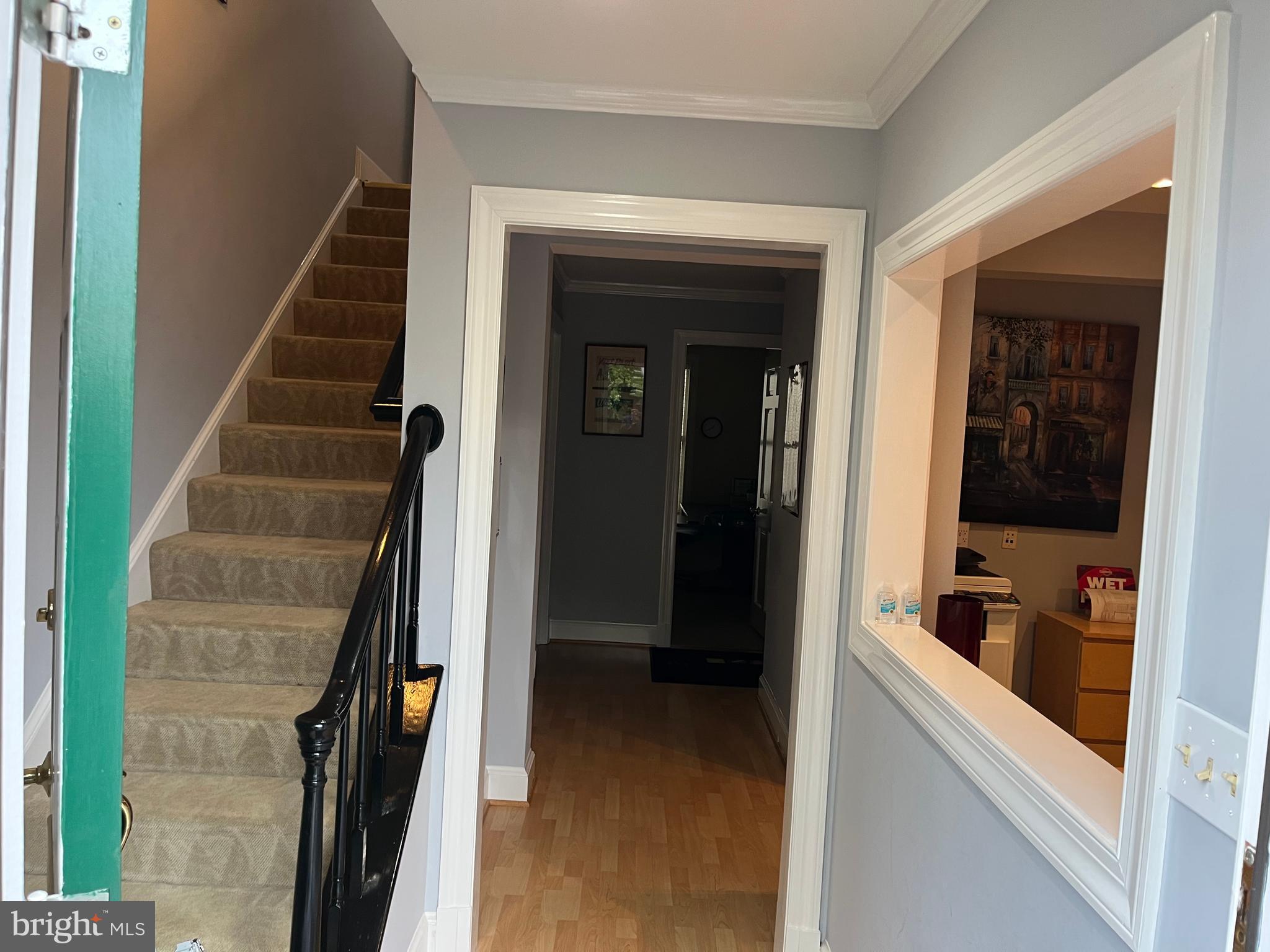 KENSINGTON - Commercial Lease