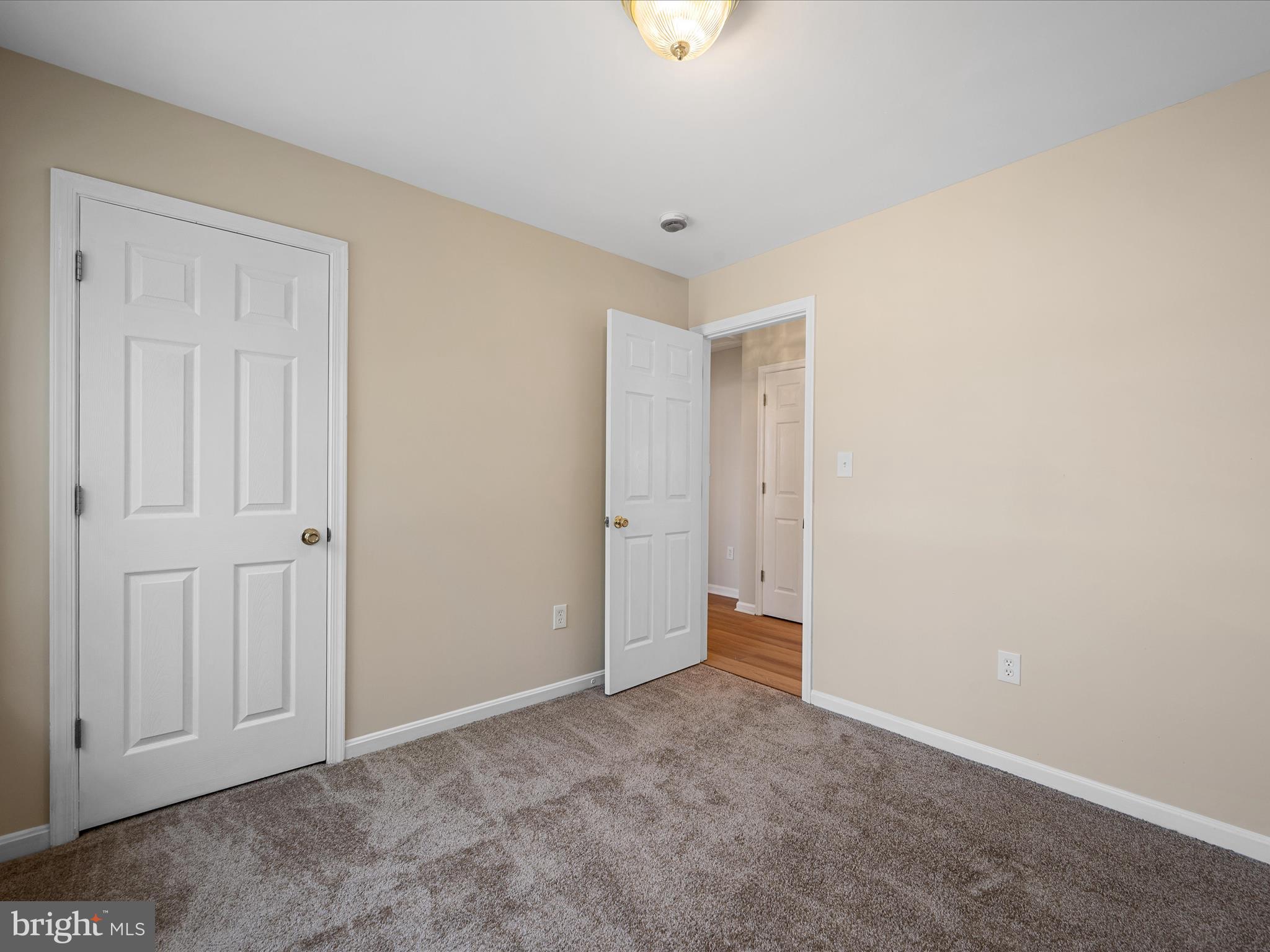 SYCAMORE VILLAGE - Residential