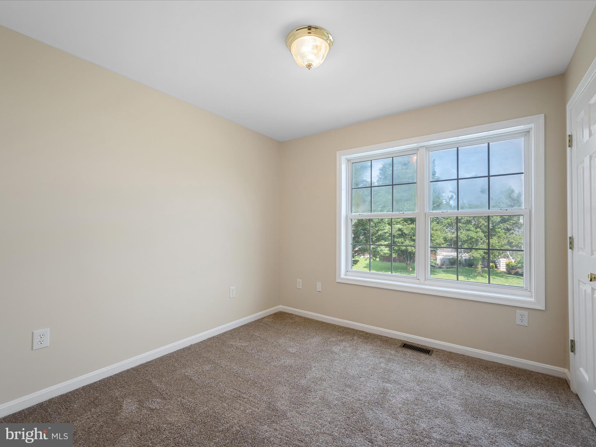 SYCAMORE VILLAGE - Residential