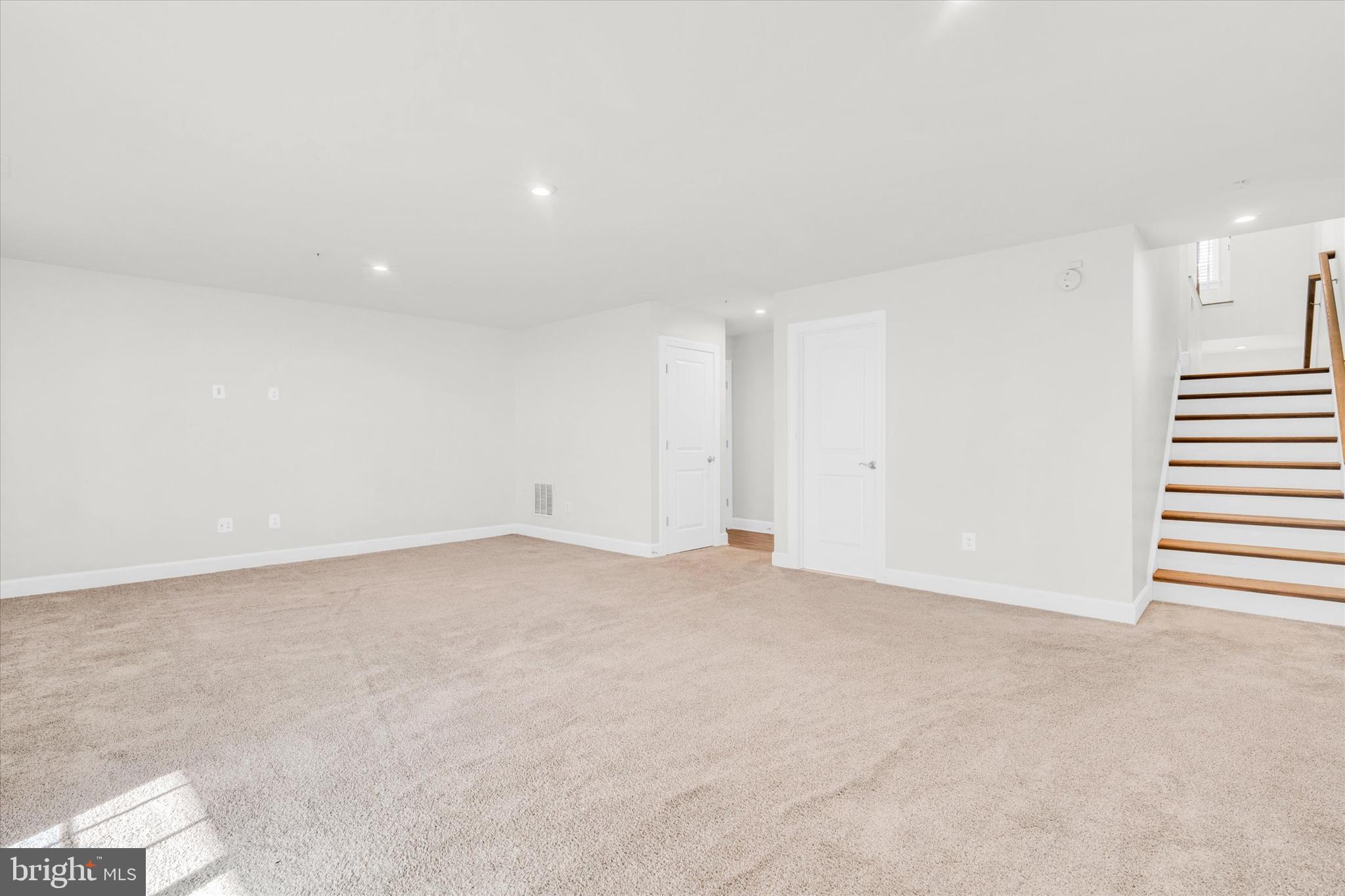 SMITH HOME FARM - Residential Lease