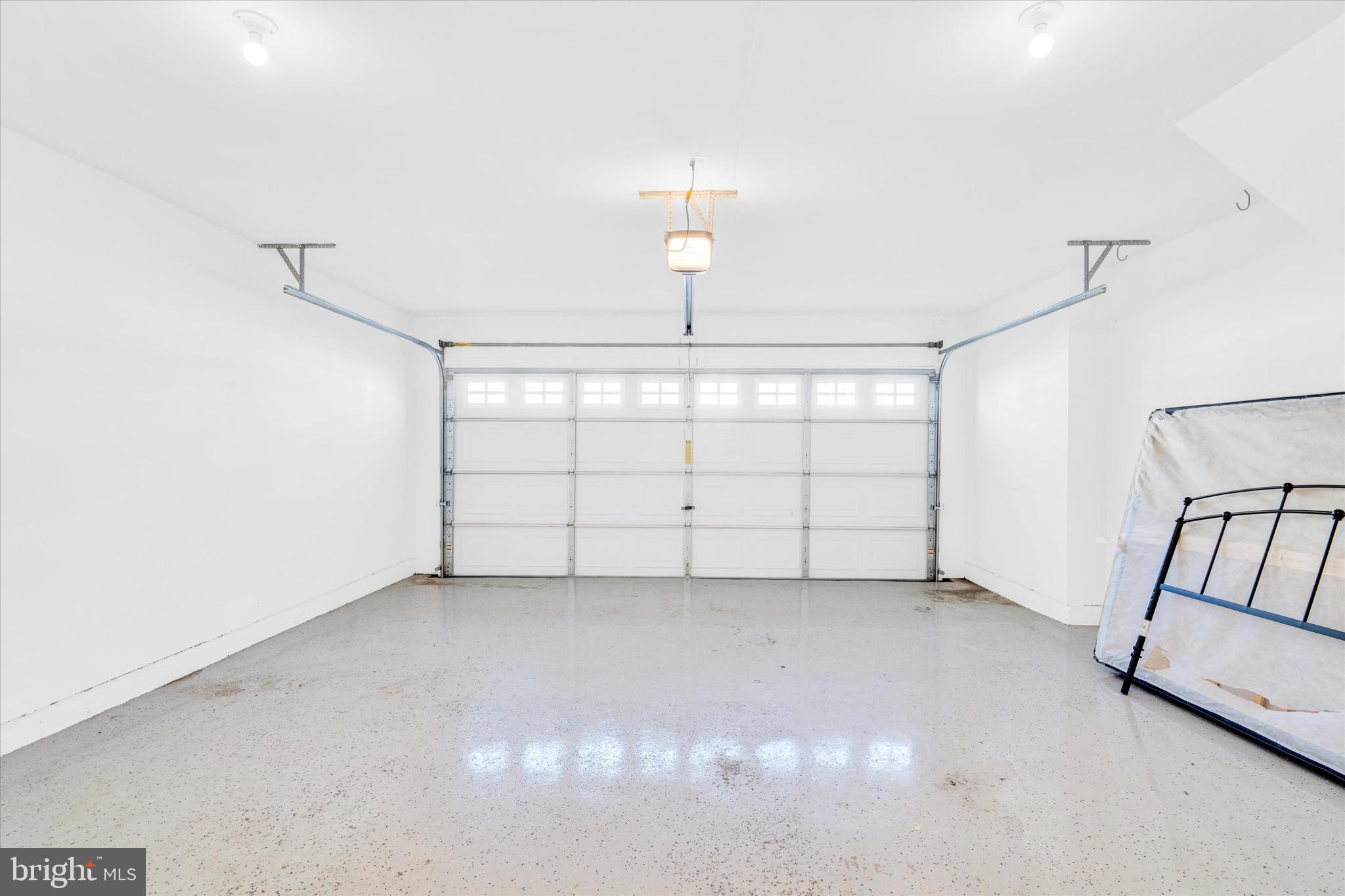 SMITH HOME FARM - Residential Lease