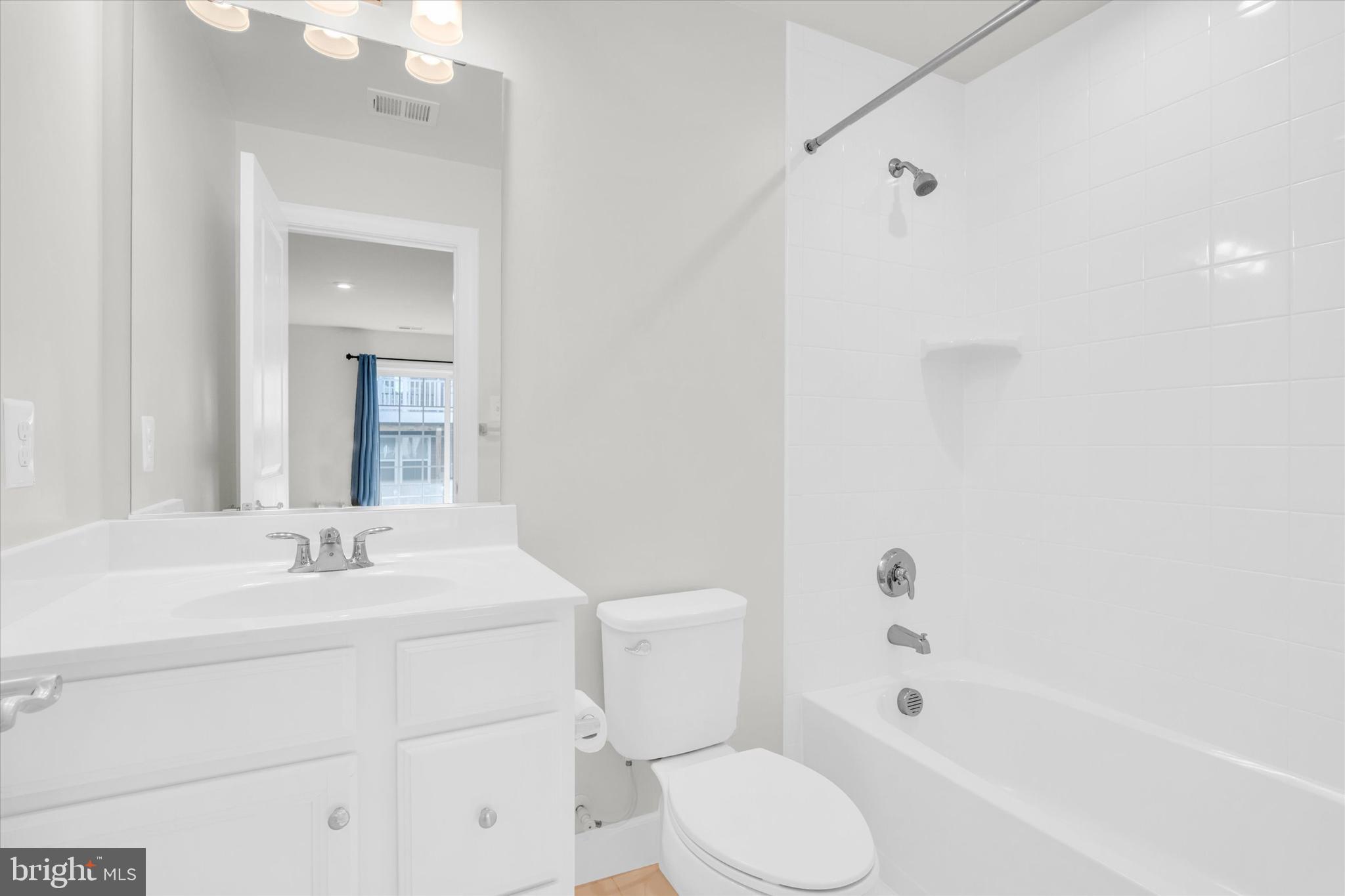 SMITH HOME FARM - Residential Lease