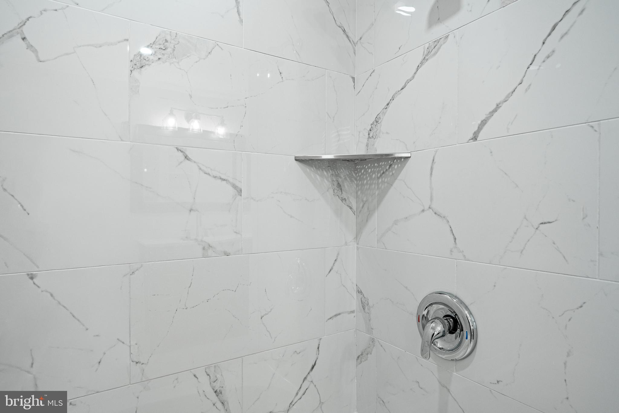 FAIRMOUNT - Residential