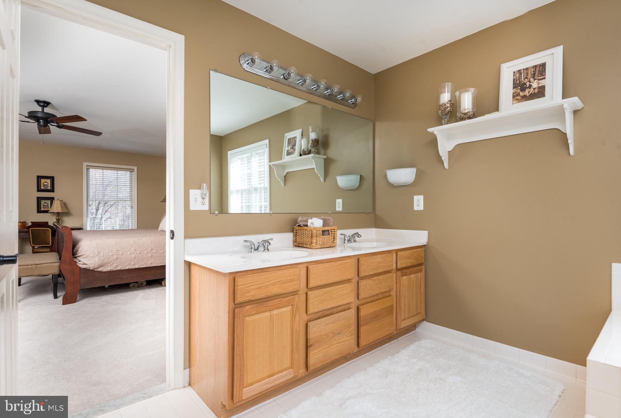 SOUTH WALES - Residential